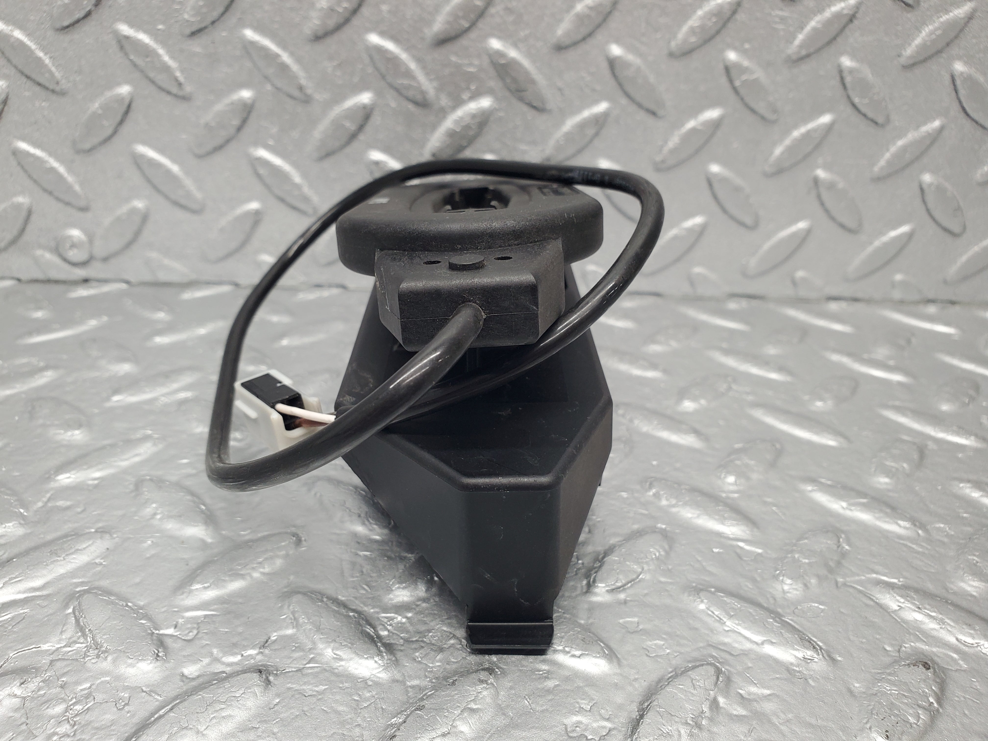 1536 Mercedes-Benz W220 S430 Keyless Go Antenna 2208201575