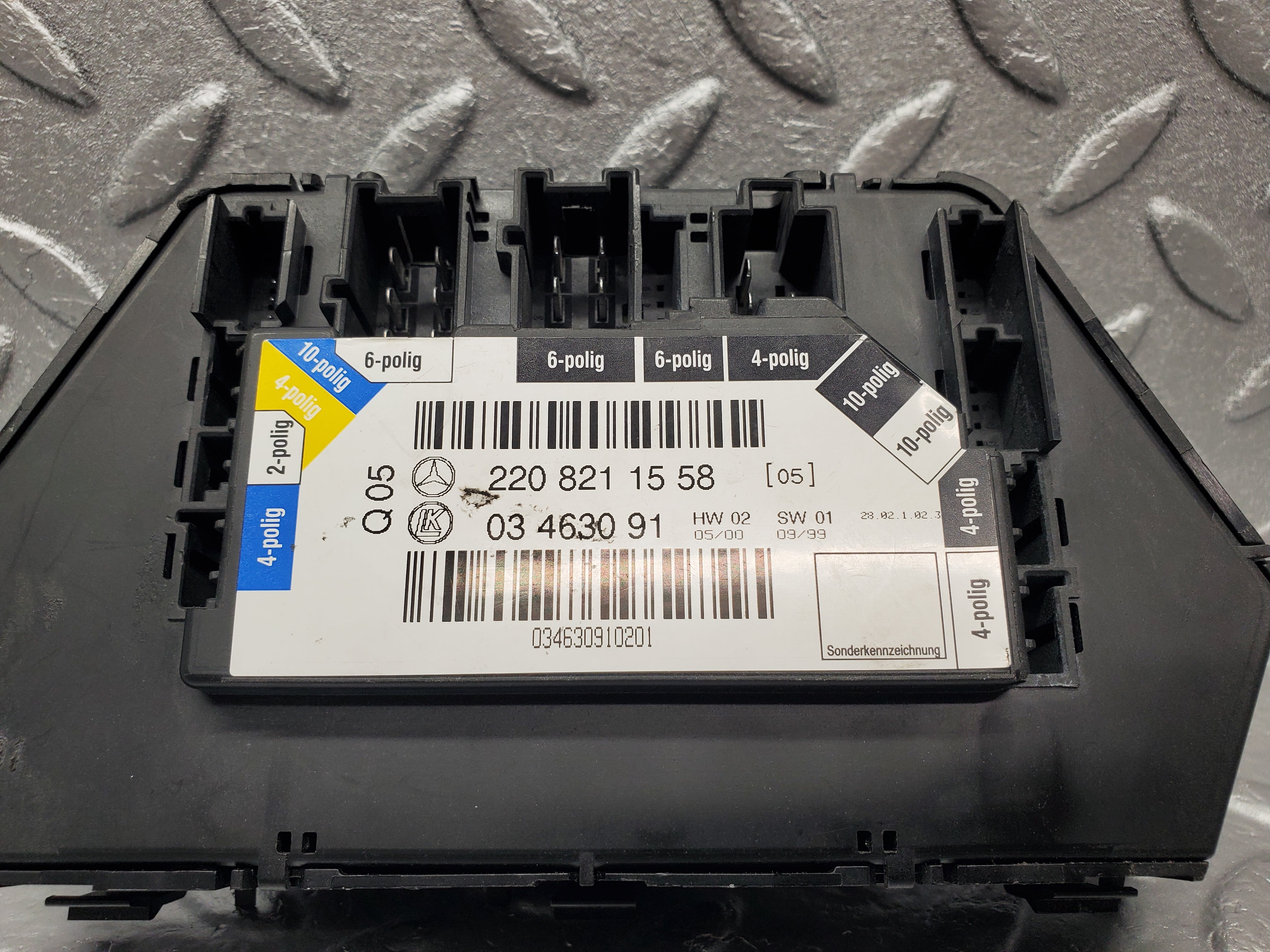 1538 Mercedes-Benz W220 S430 Door Control Panel Rear Left 2208211558