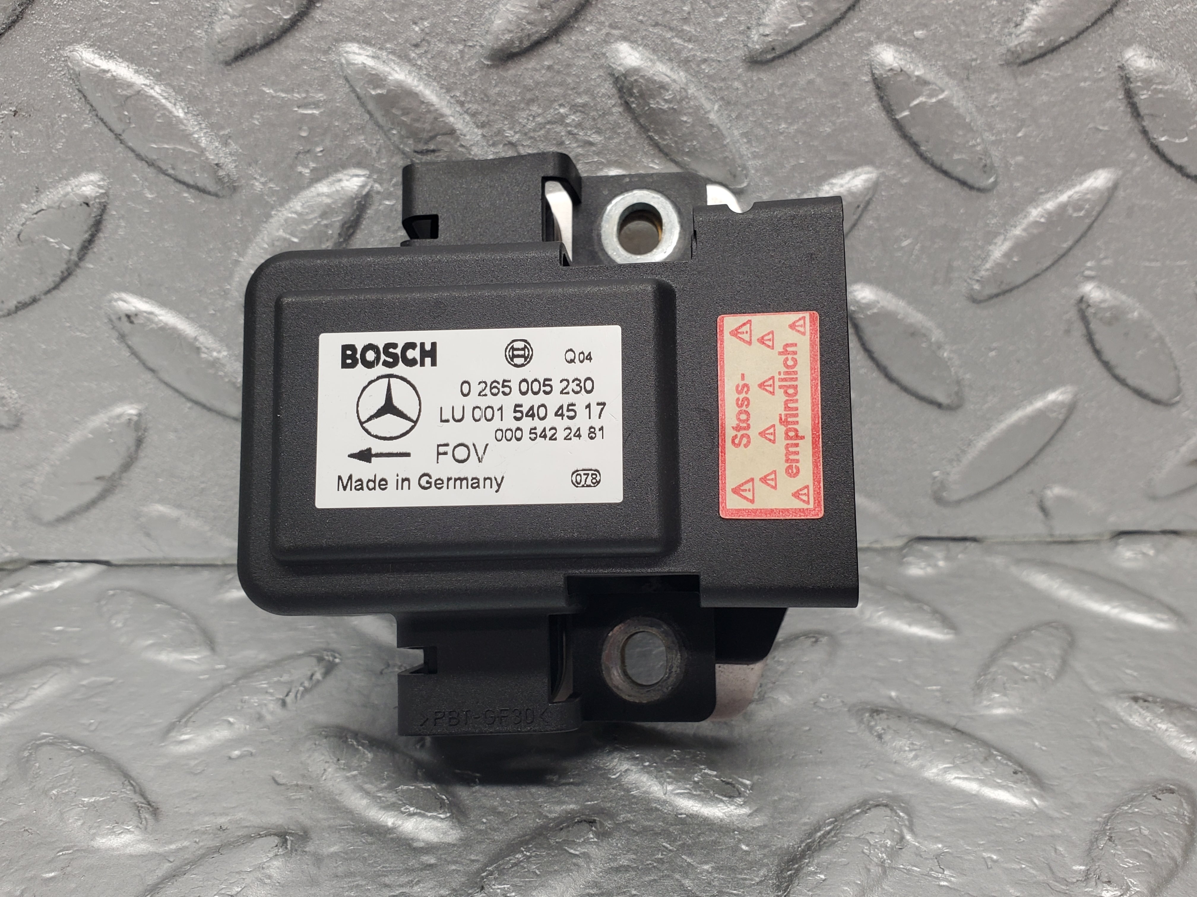 1544 Mercedes-Benz W220 S430 ESP Yaw Rate Sensor Bosch 0265005230