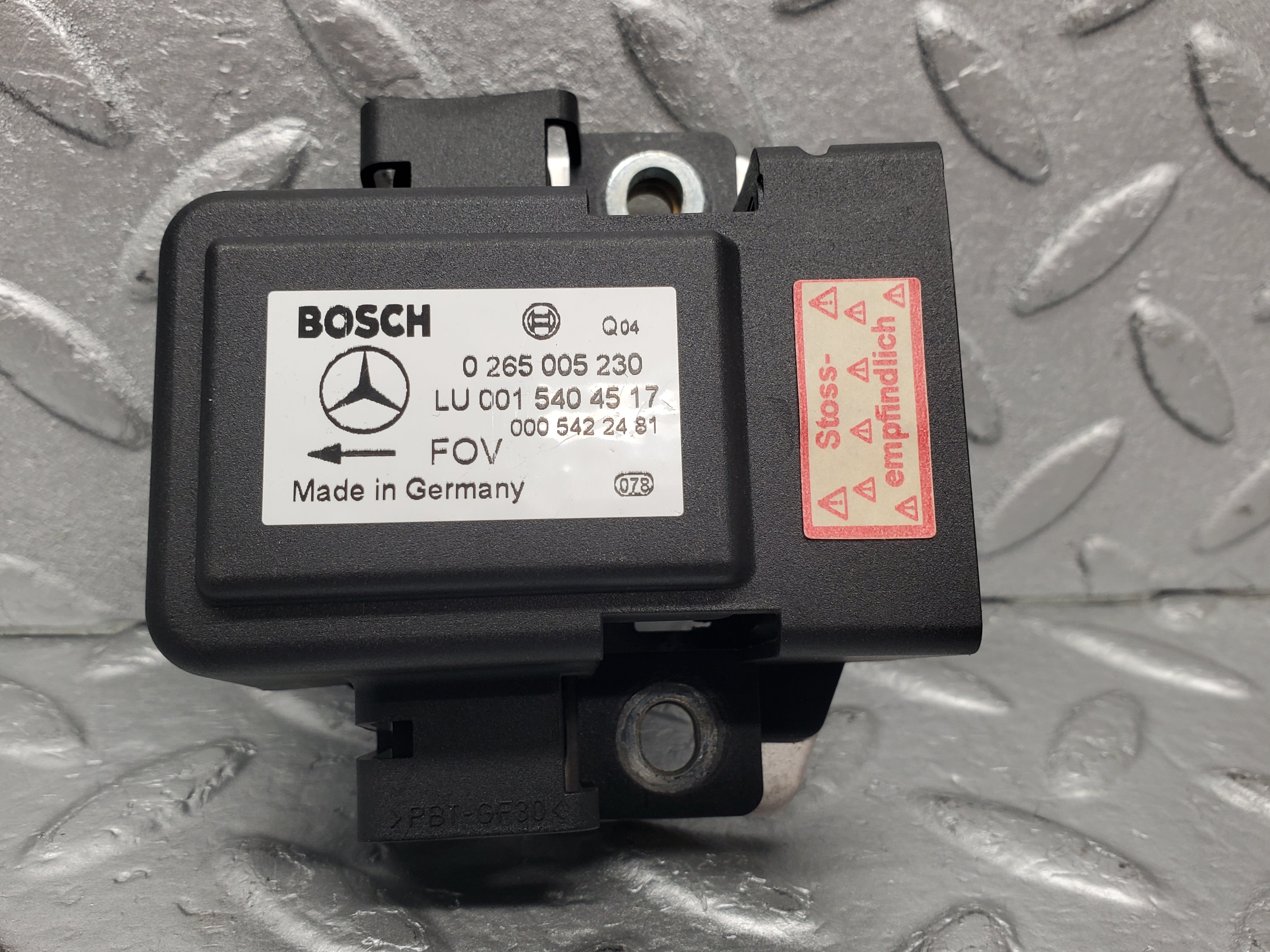 1544 Mercedes-Benz W220 S430 ESP Yaw Rate Sensor Bosch 0265005230