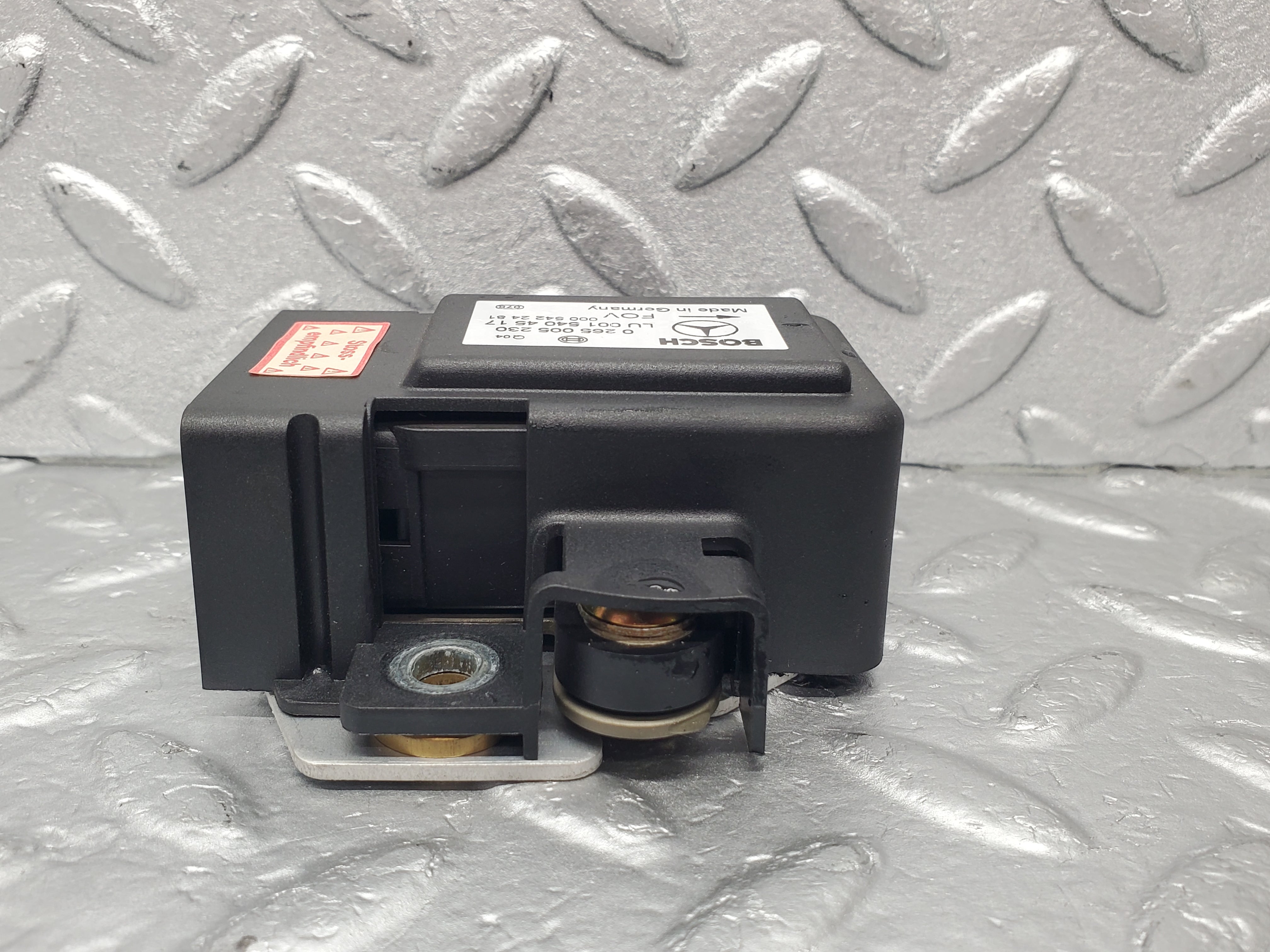 1544 Mercedes-Benz W220 S430 ESP Yaw Rate Sensor Bosch 0265005230