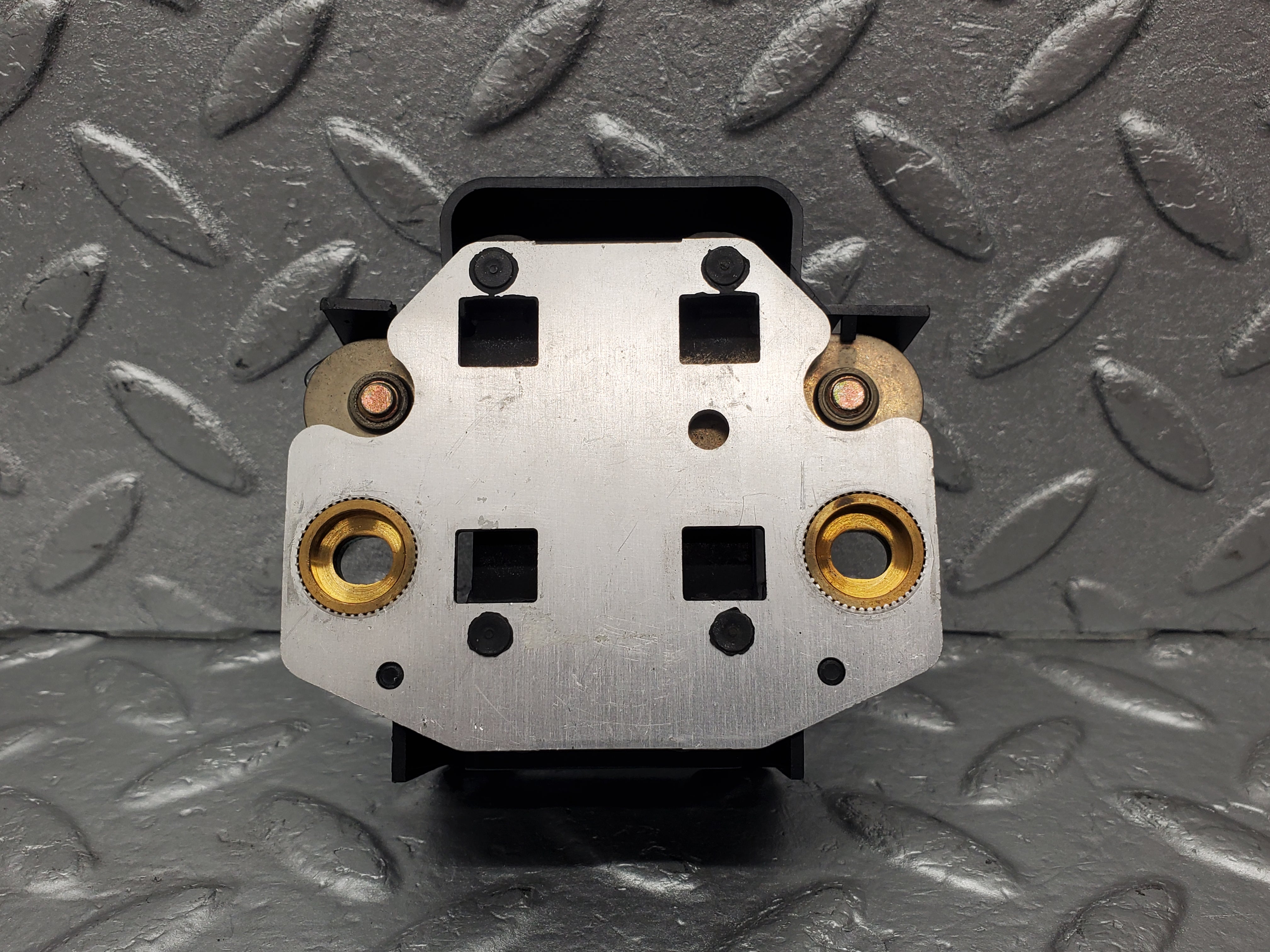 1544 Mercedes-Benz W220 S430 ESP Yaw Rate Sensor Bosch 0265005230