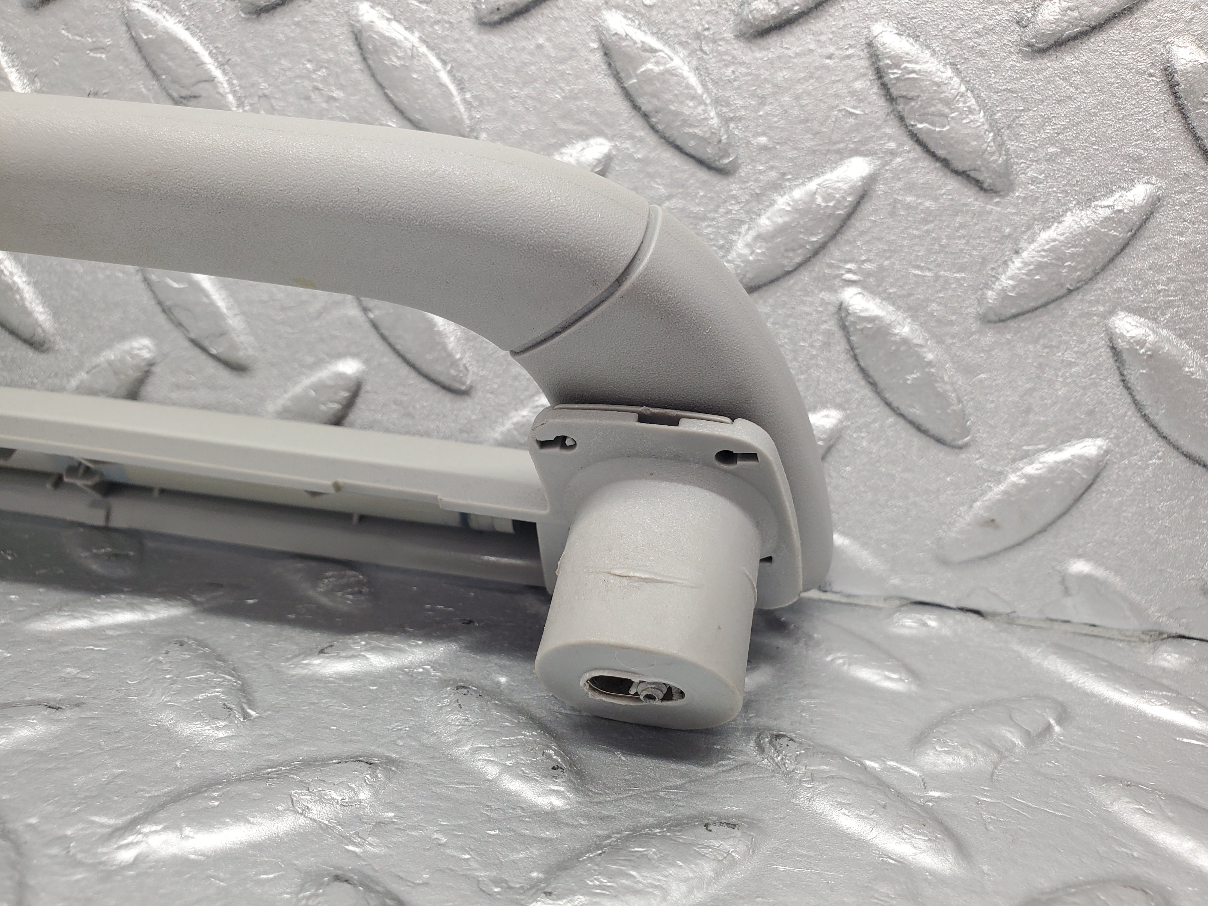 1555 Mercedes-Benz W220 S430 Interior Roof Grab Handle 2208100551