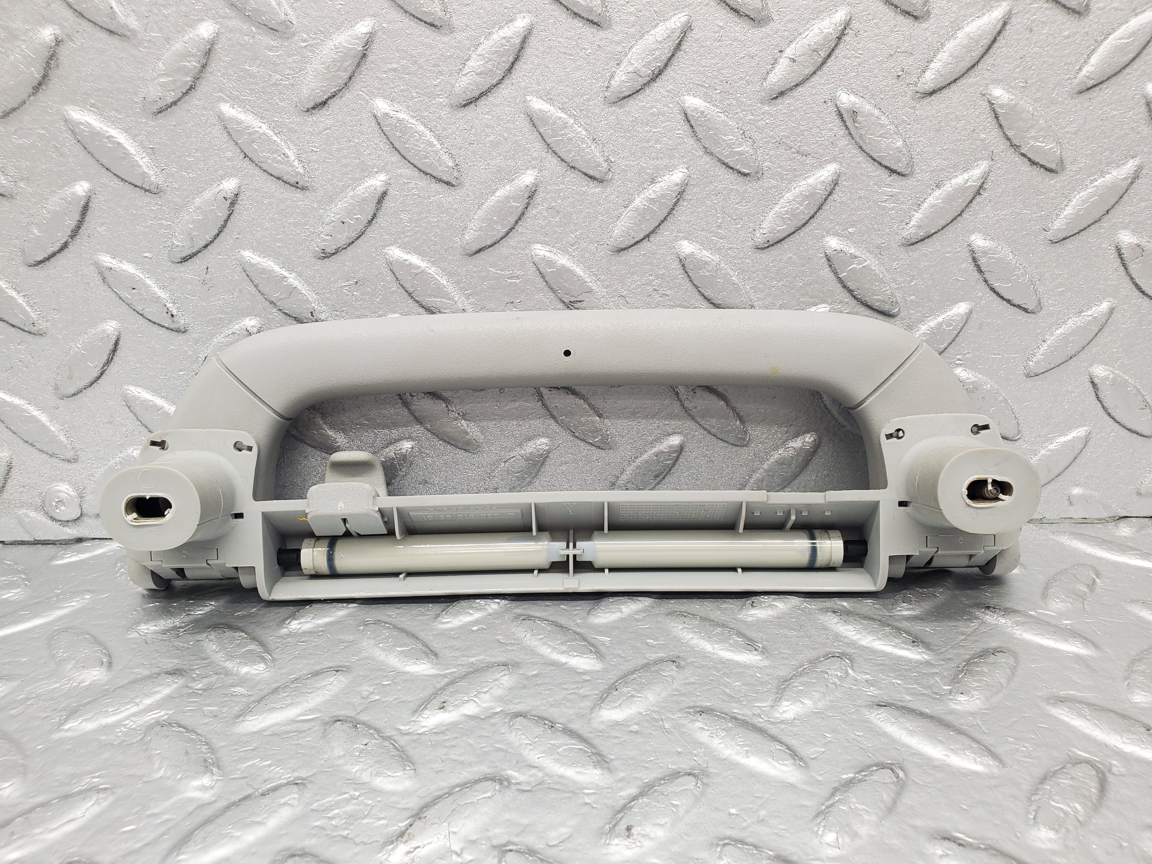 1555 Mercedes-Benz W220 S430 Interior Roof Grab Handle 2208100551