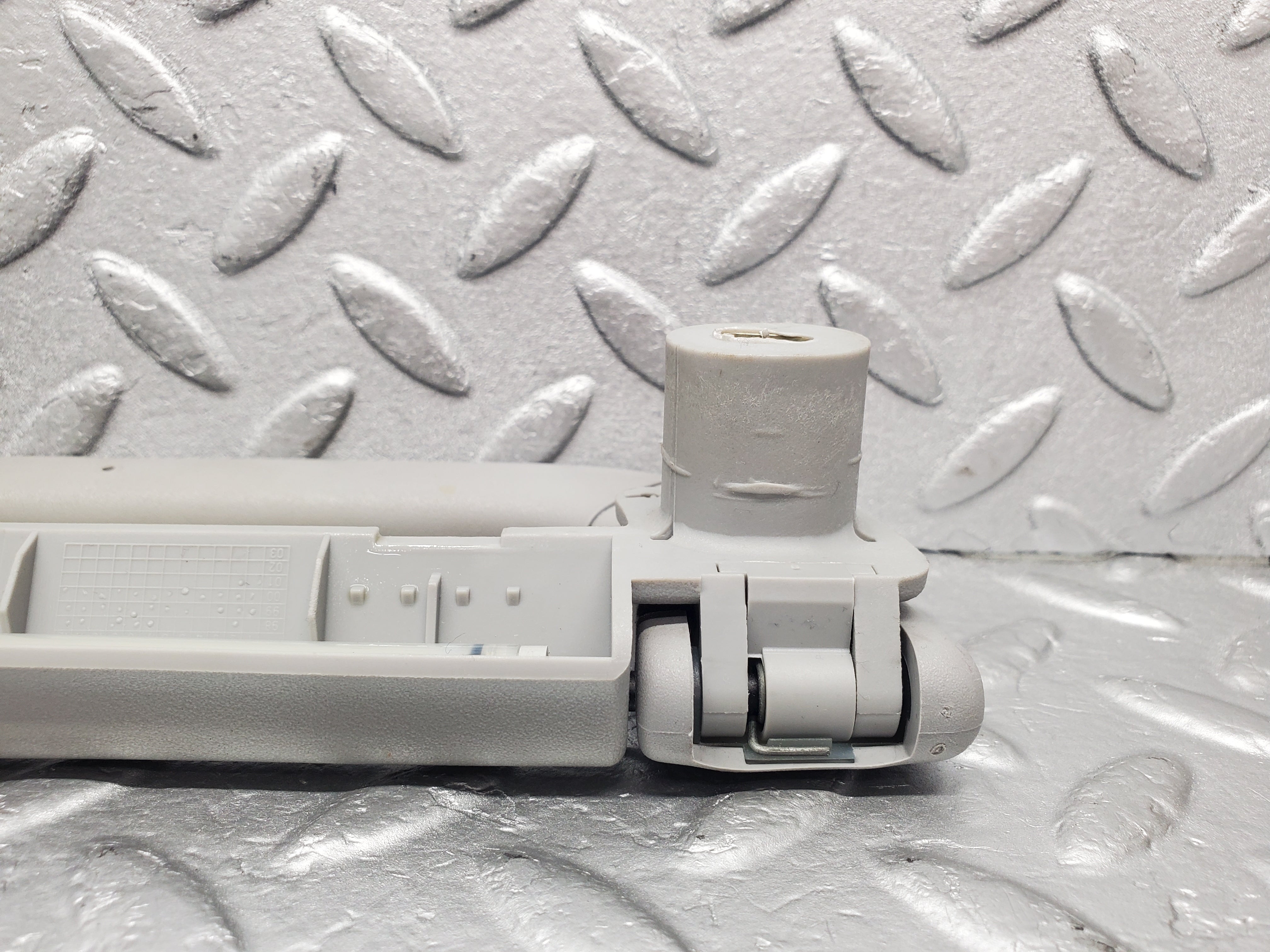 1555 Mercedes-Benz W220 S430 Interior Roof Grab Handle 2208100551