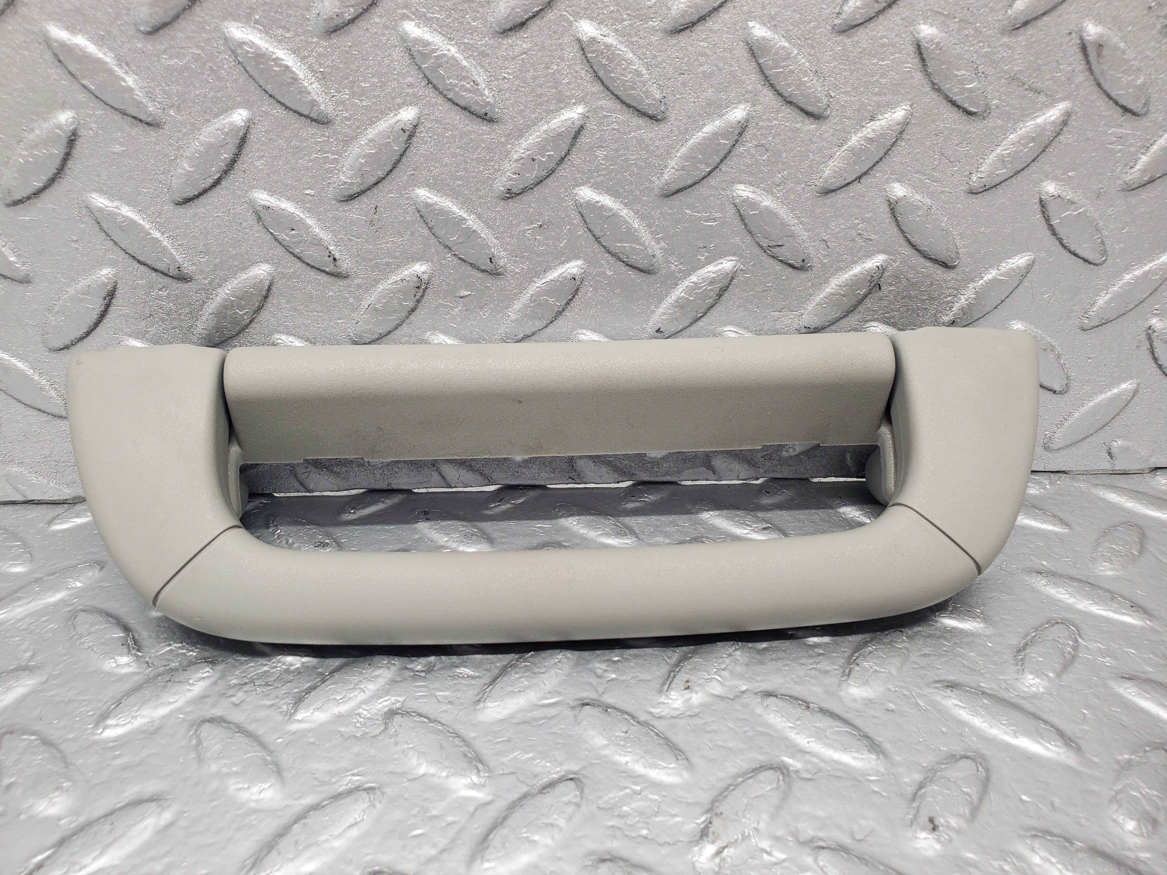 1556 Mercedes-Benz W220 S430 Interior Roof Grab Handle 2208100551