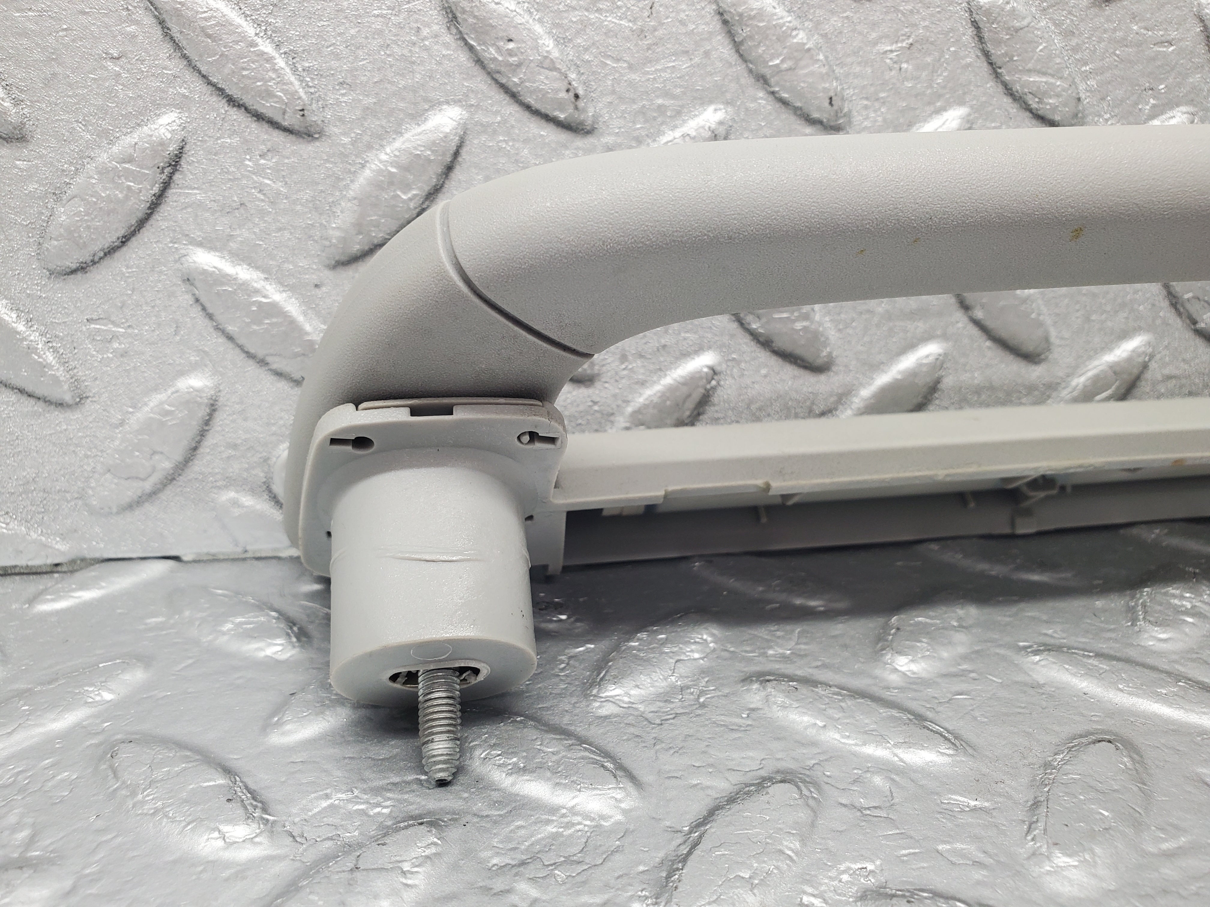 1556 Mercedes-Benz W220 S430 Interior Roof Grab Handle 2208100551