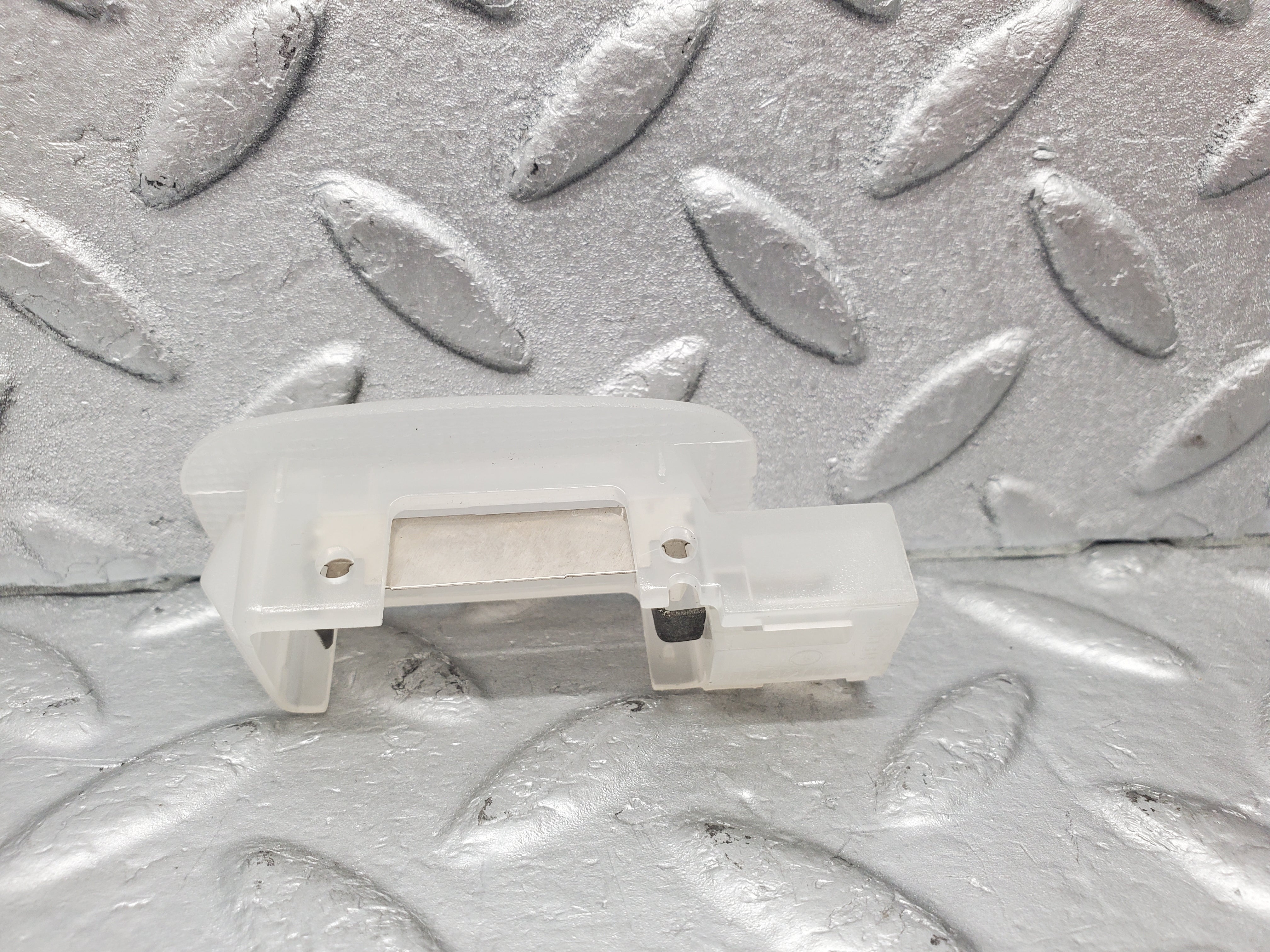 1560 Mercedes-Benz W220 S430 Interior Dome Light 2088200501