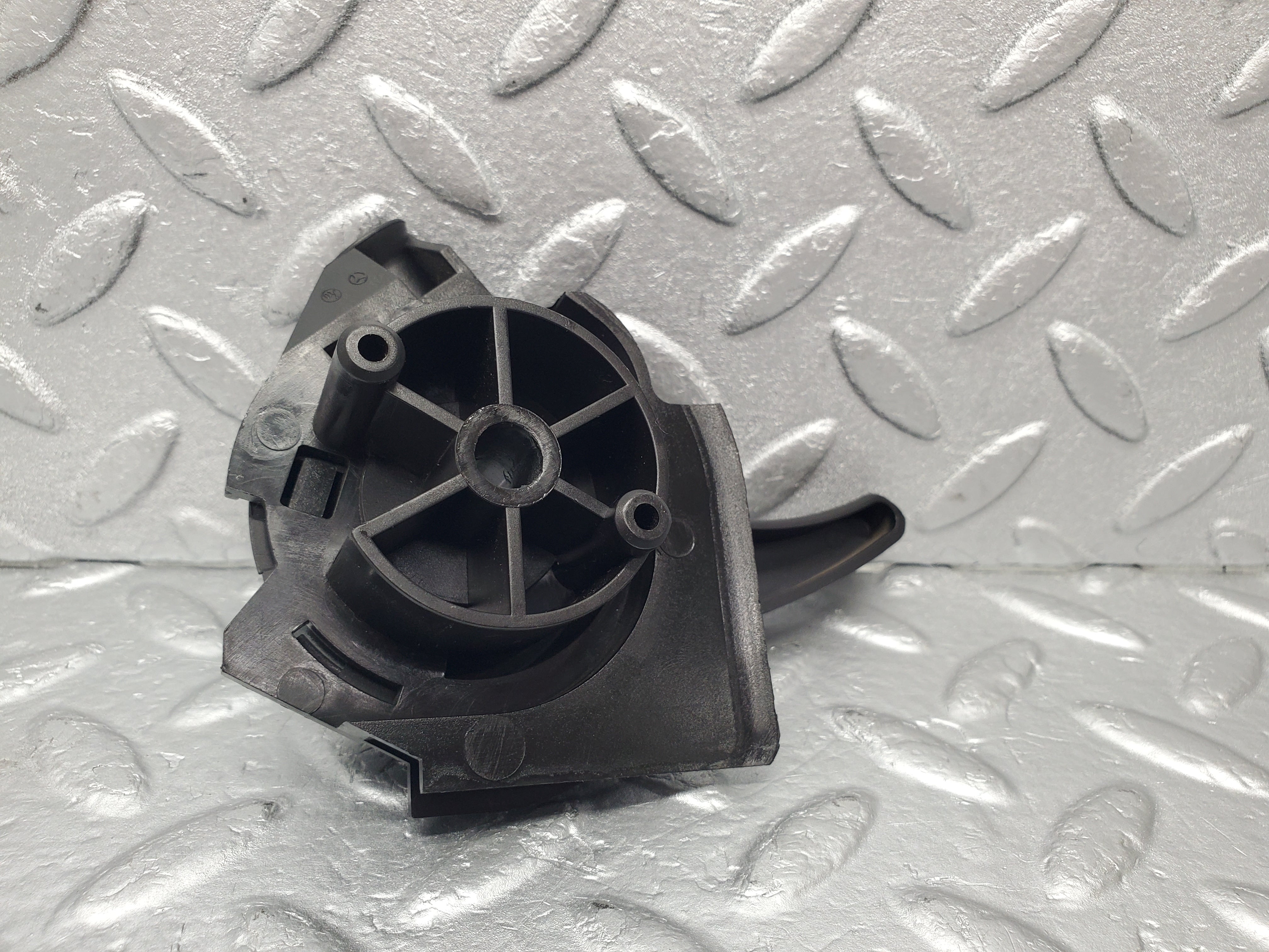 1561 Mercedes-Benz W220 S430 Bonnet Release Handle