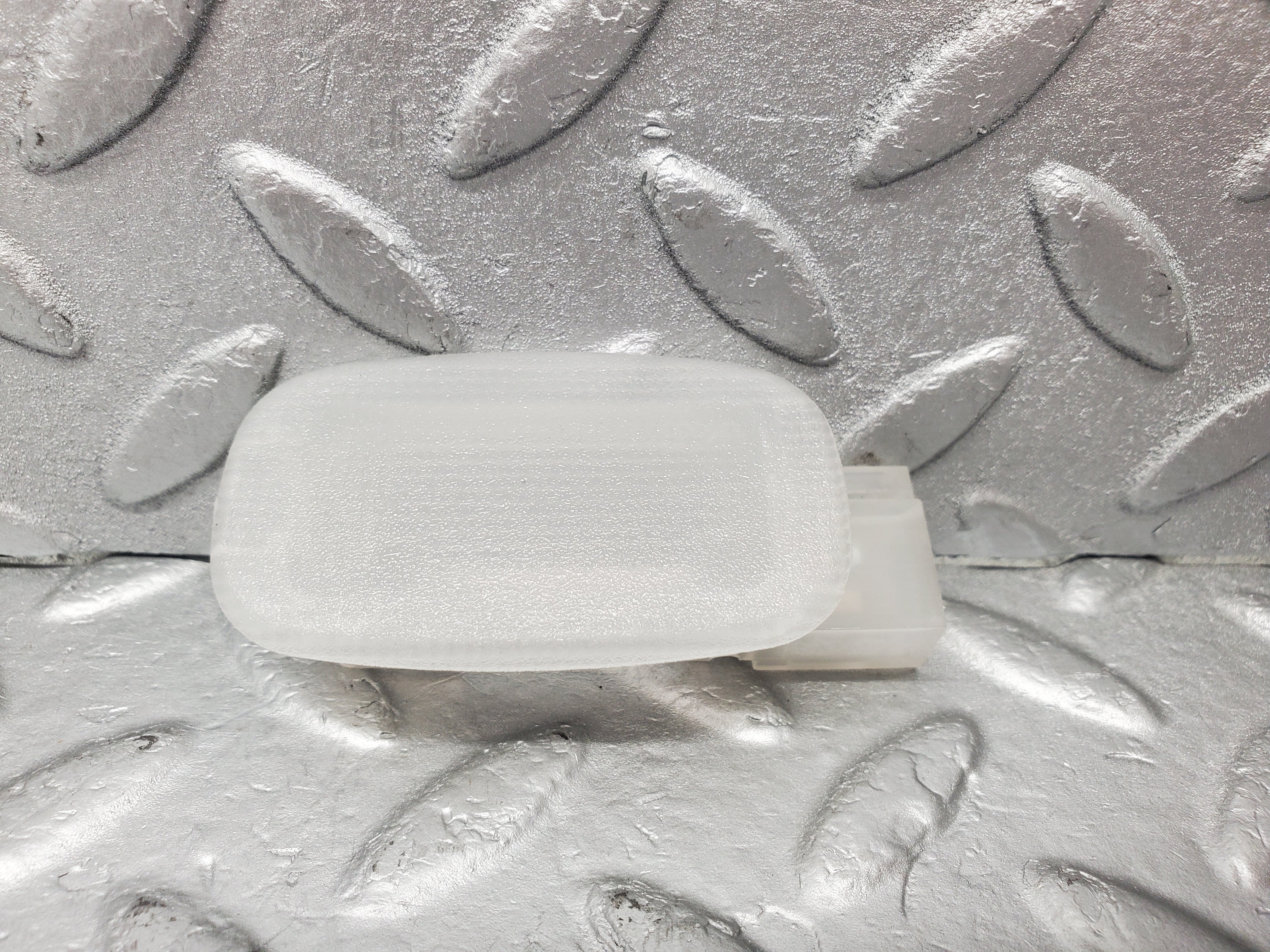 1565 Mercedes-Benz W220 S430 Interior Dome Light 2088200501