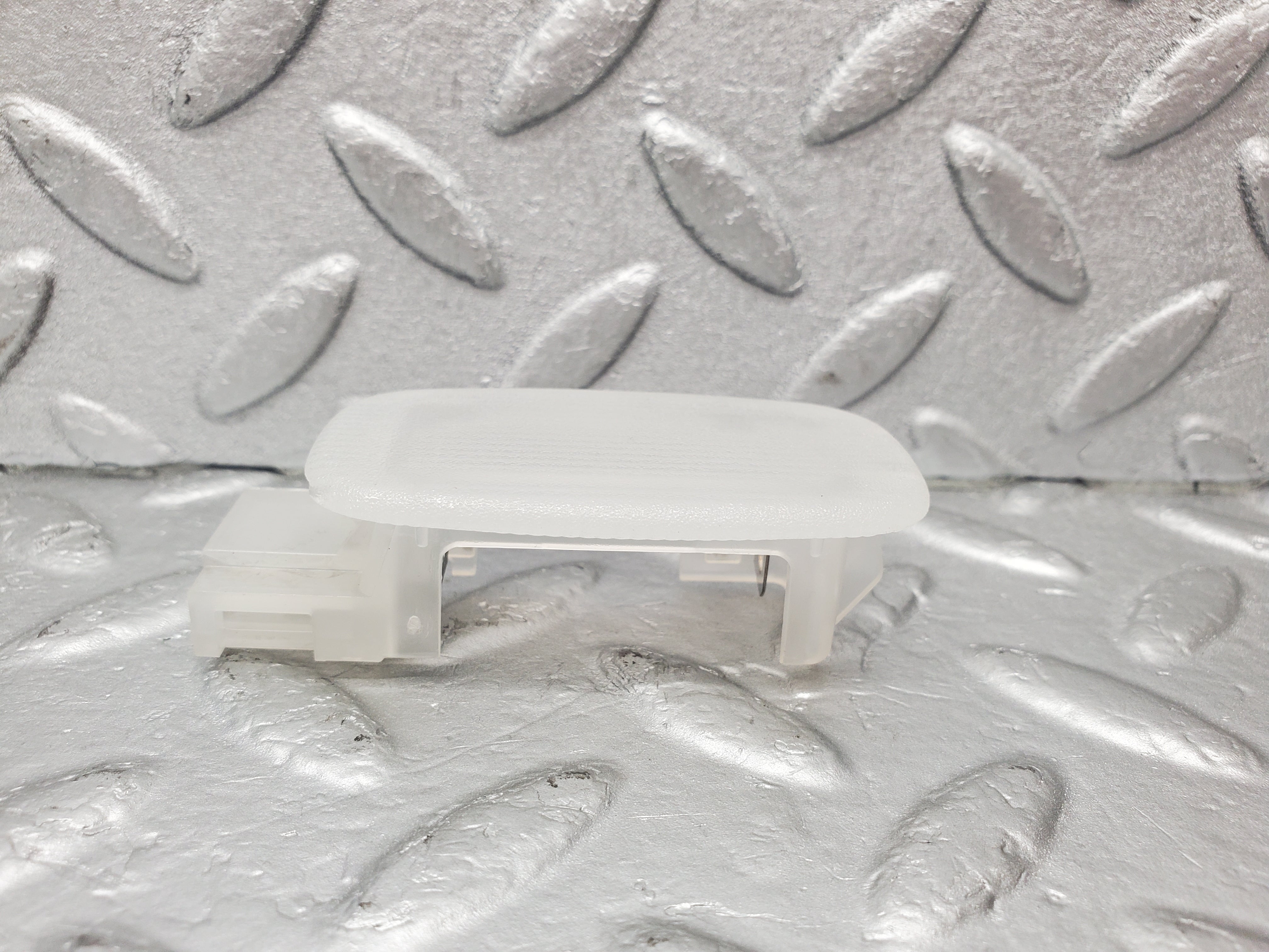 1565 Mercedes-Benz W220 S430 Interior Dome Light 2088200501