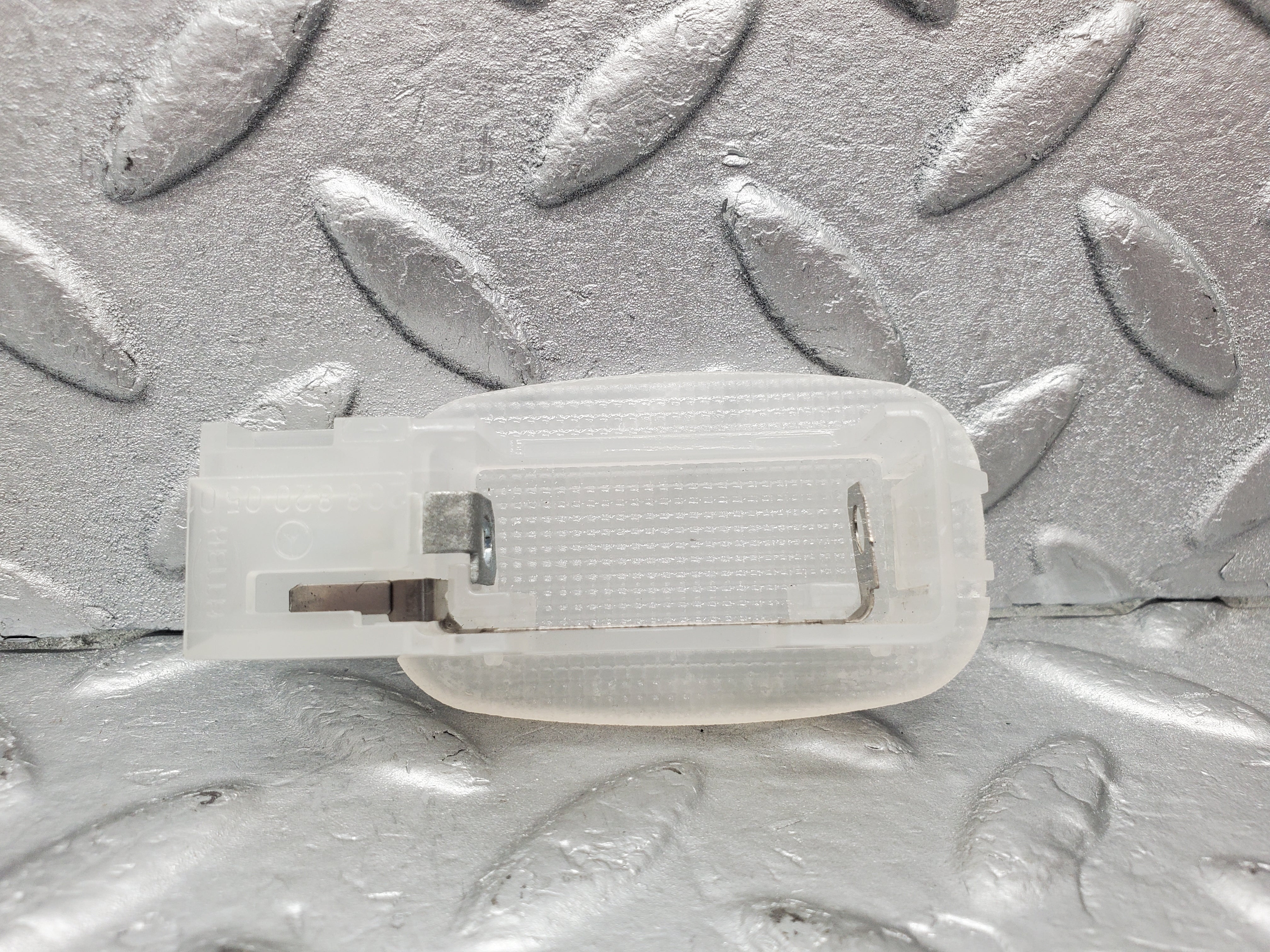 1565 Mercedes-Benz W220 S430 Interior Dome Light 2088200501