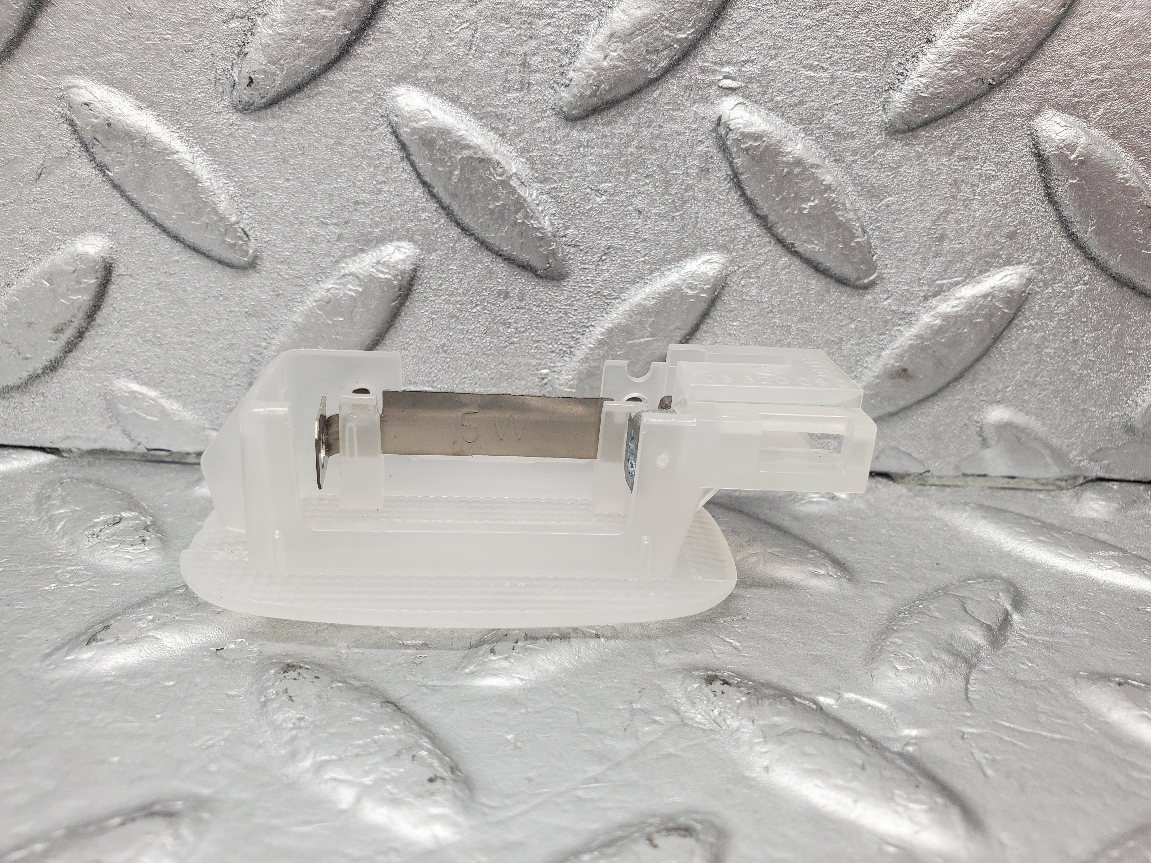 1565 Mercedes-Benz W220 S430 Interior Dome Light 2088200501