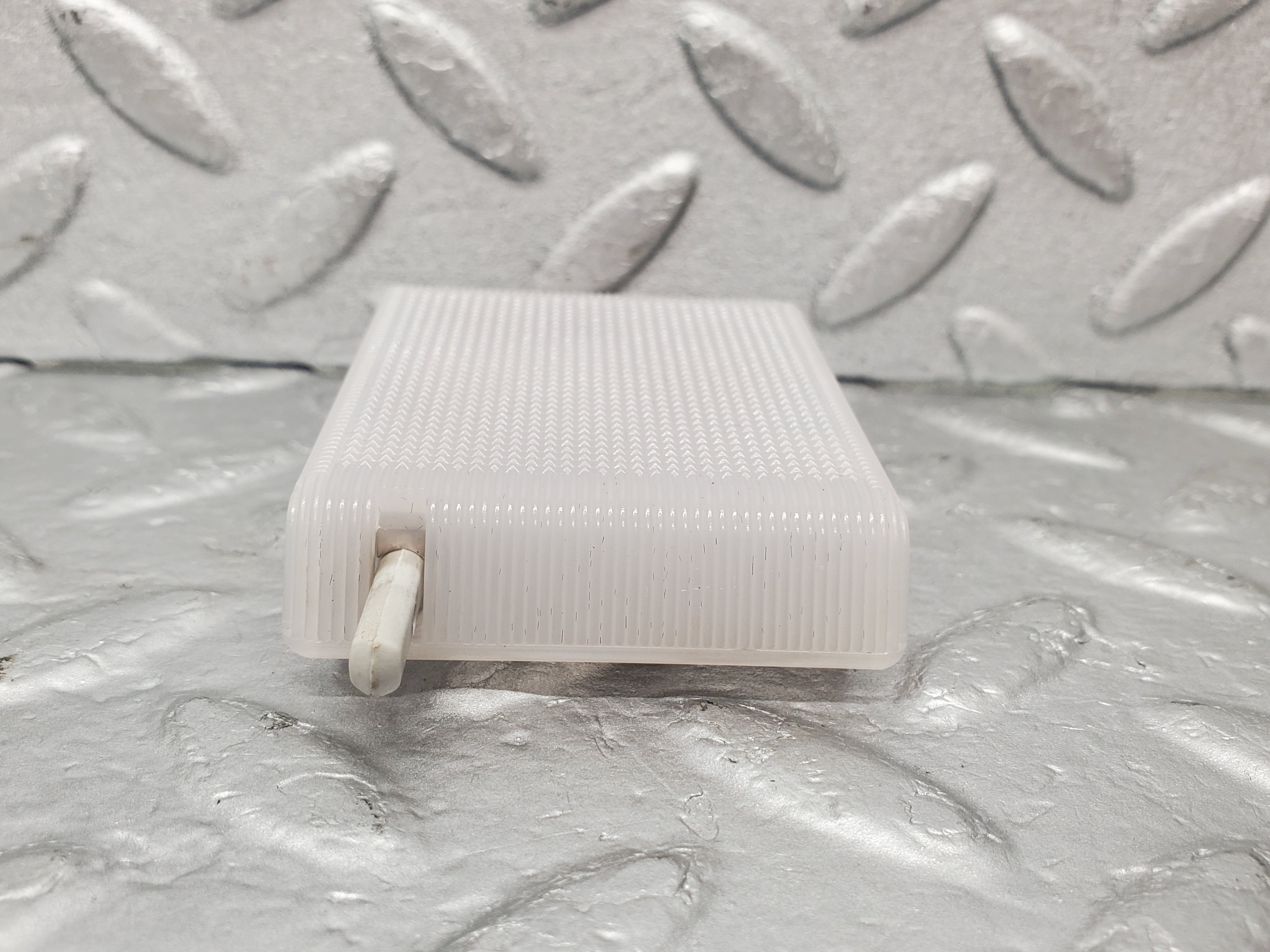 1567 Mercedes-Benz W220 S430 Glove Box Light 2208202001