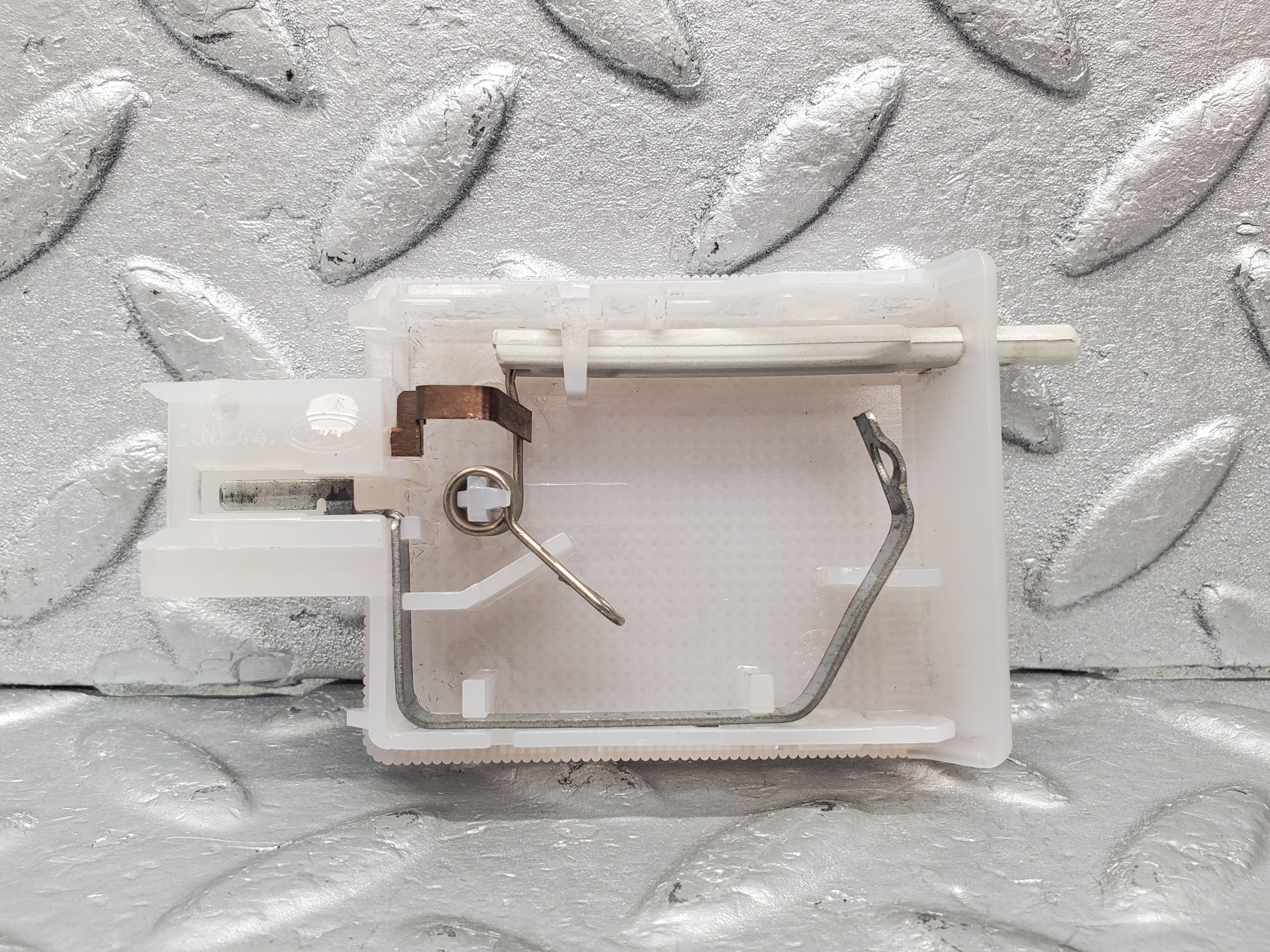 1567 Mercedes-Benz W220 S430 Glove Box Light 2208202001