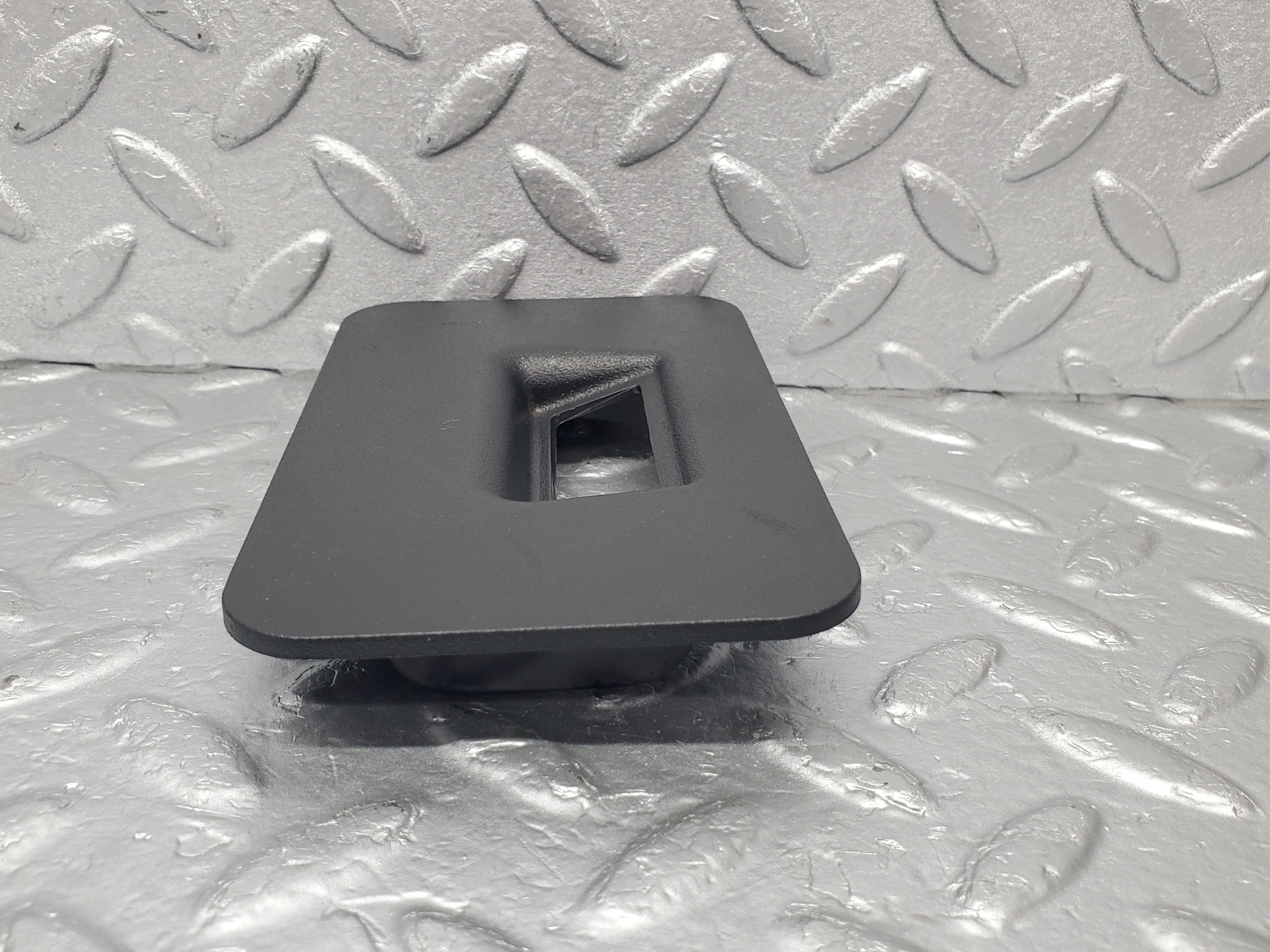 1568 Mercedes-Benz W220 S430 Front Interior Light Cover 2206840818