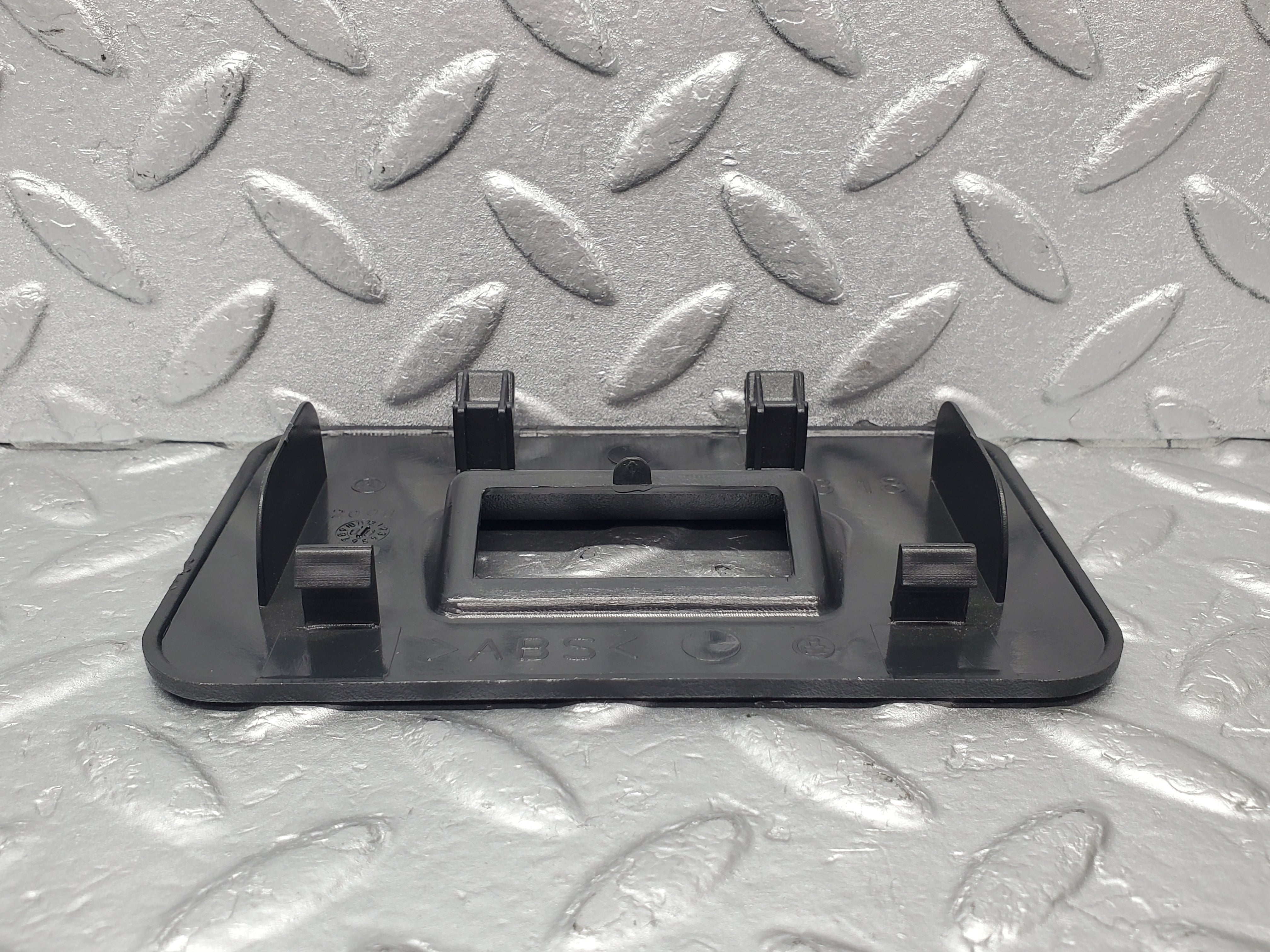 1568 Mercedes-Benz W220 S430 Front Interior Light Cover 2206840818