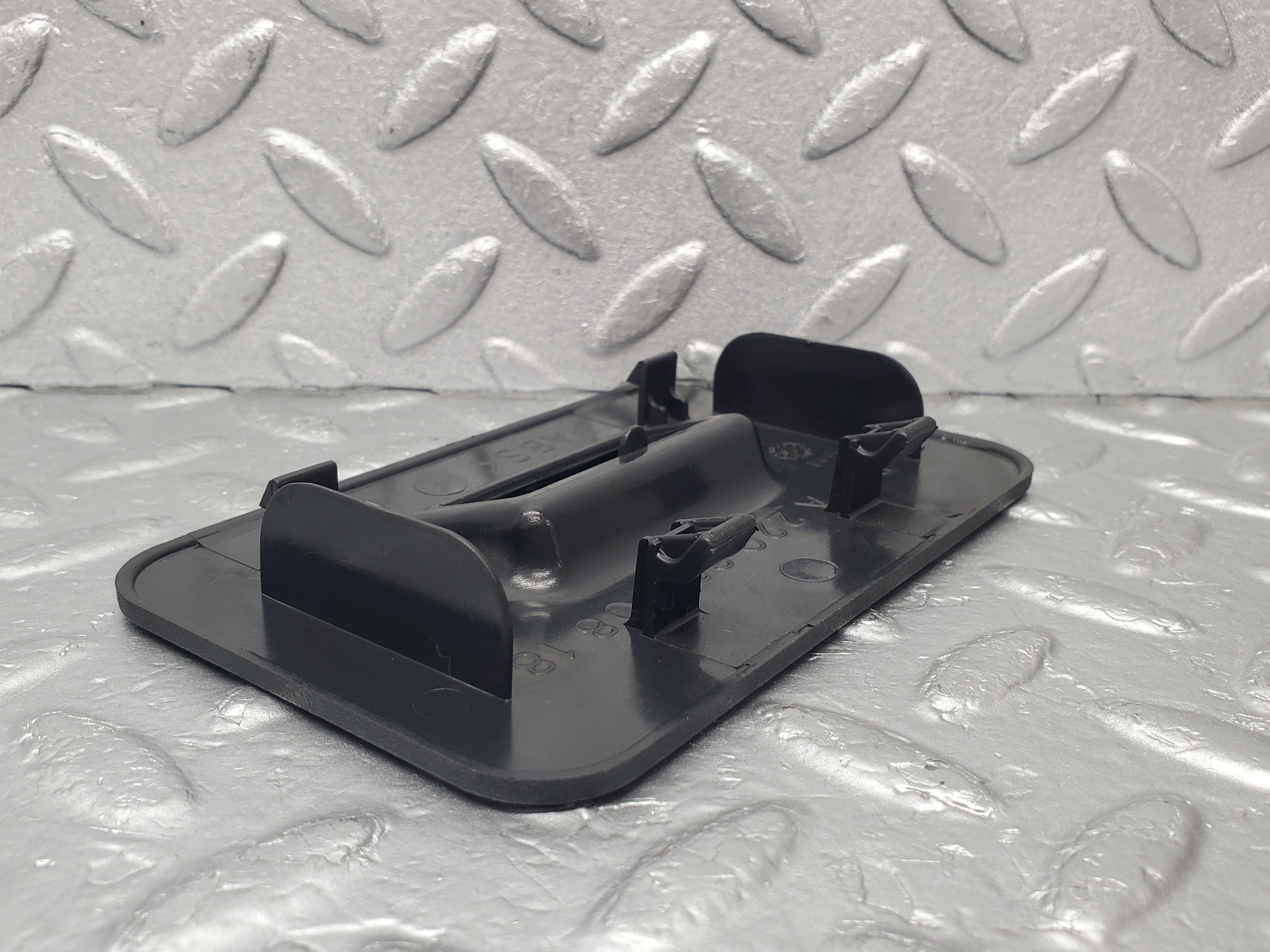 1568 Mercedes-Benz W220 S430 Front Interior Light Cover 2206840818