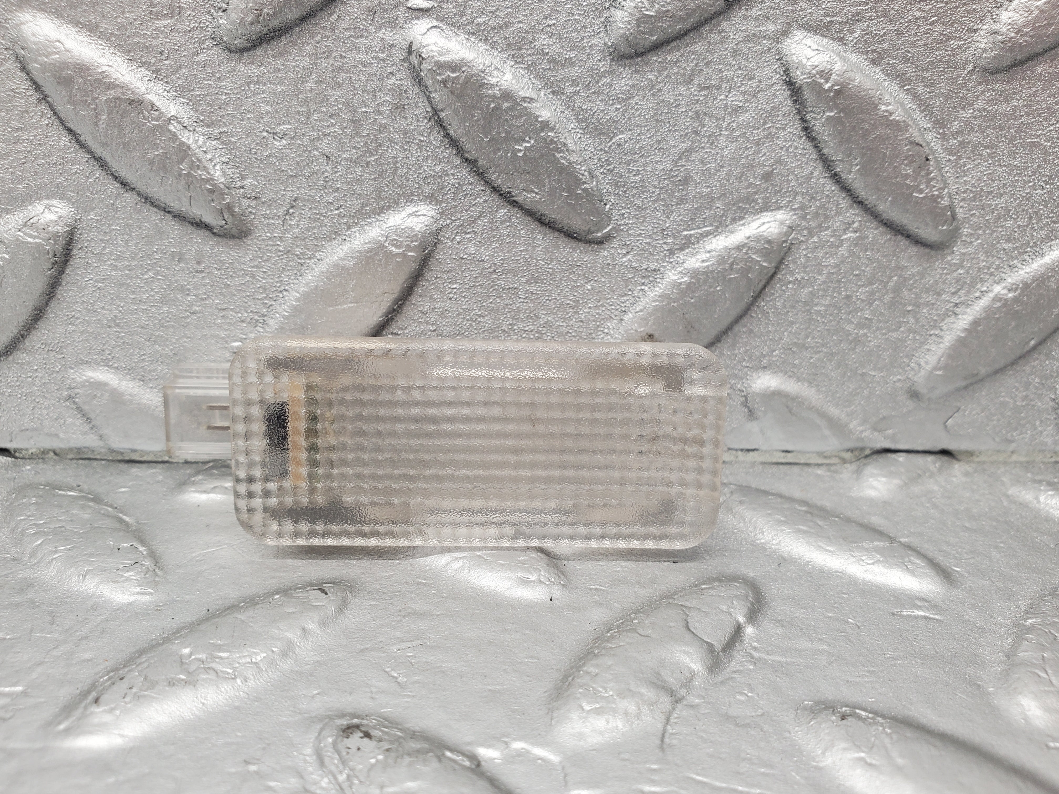 1591 Mercedes-Benz W220 S430 Interior Under Dashboard Light 2208201101