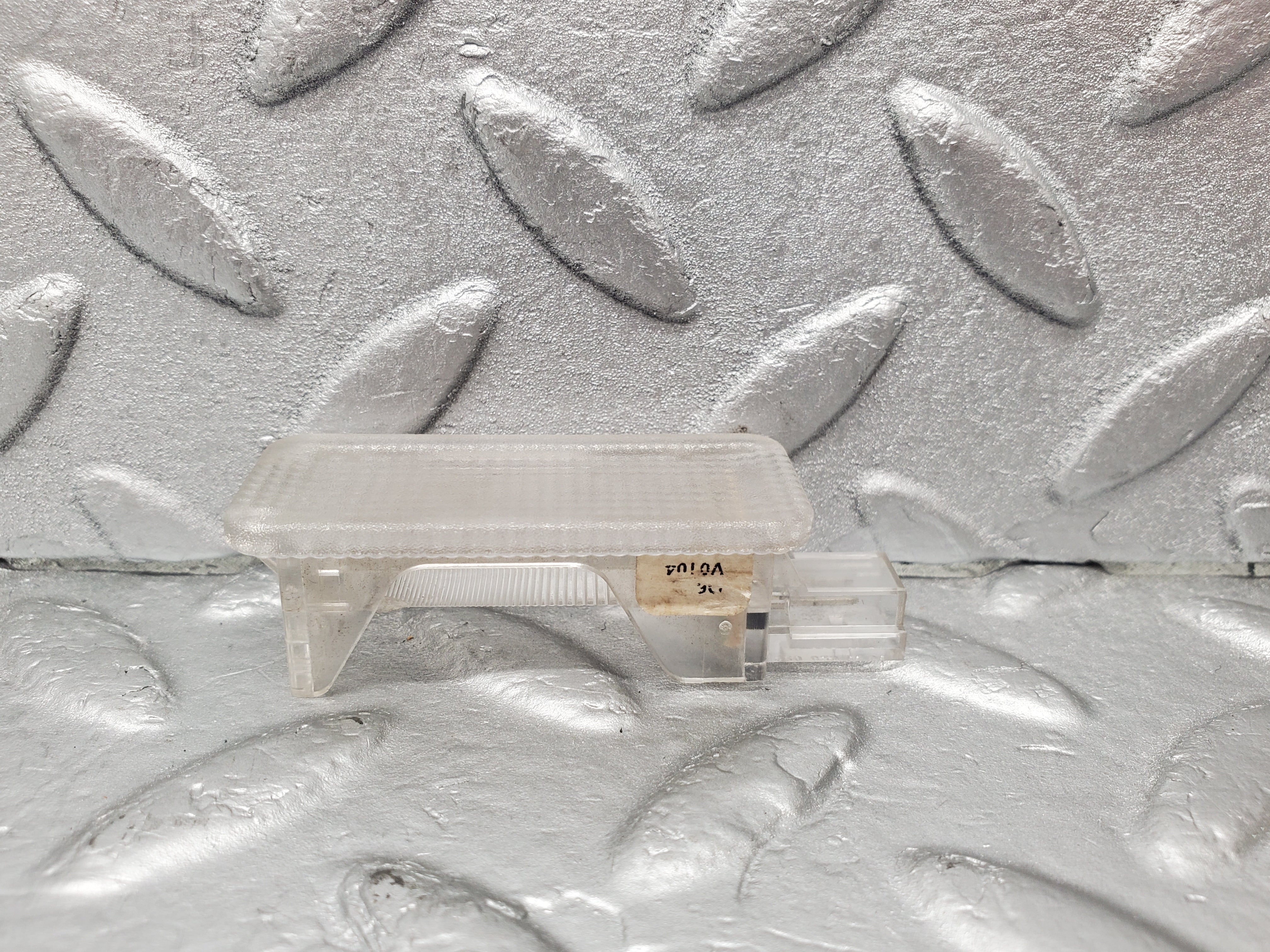 1591 Mercedes-Benz W220 S430 Interior Under Dashboard Light 2208201101