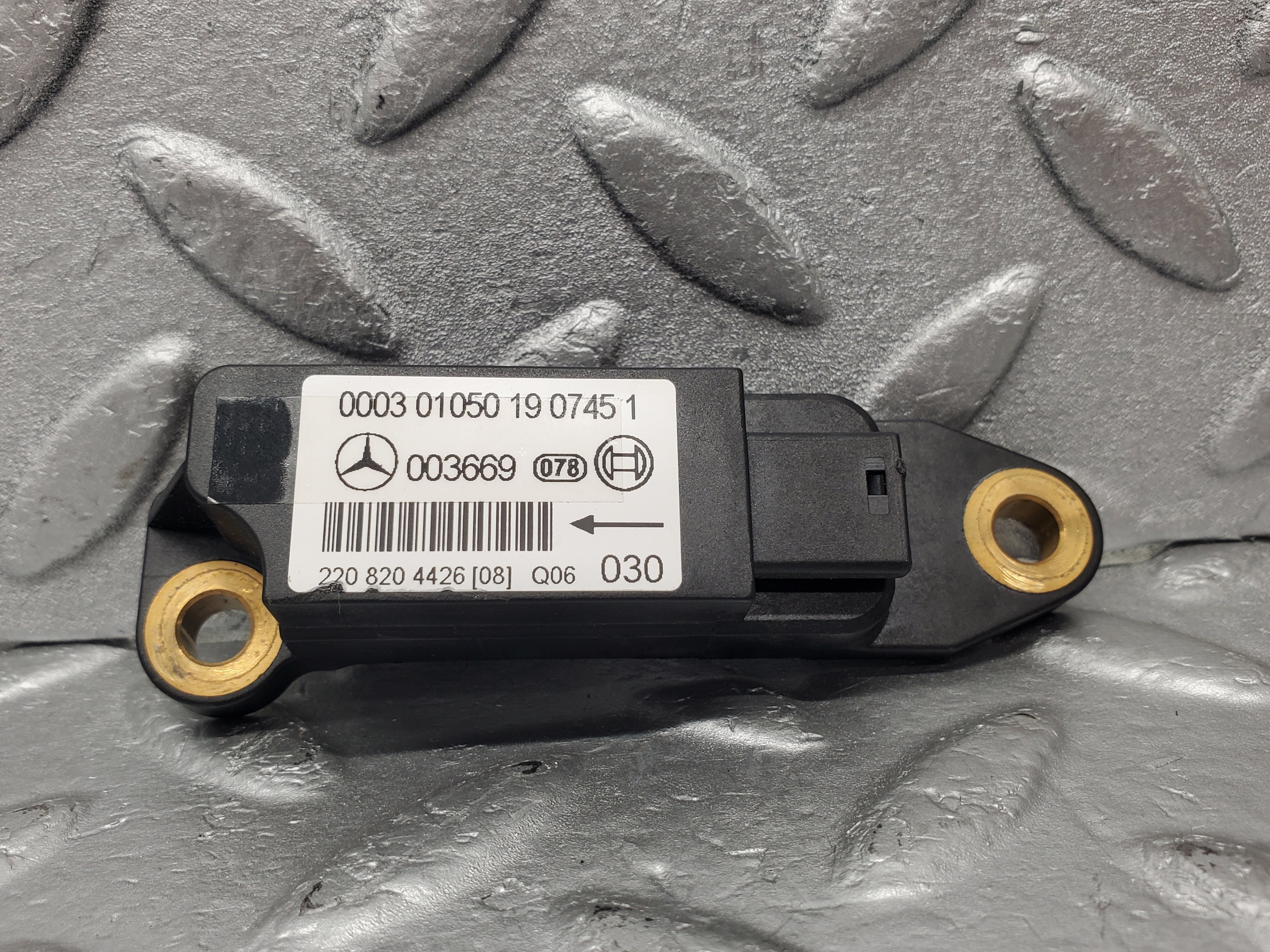 1592 Mercedes-Benz W220 S430 Air Bag Crash Sensor 2208204426