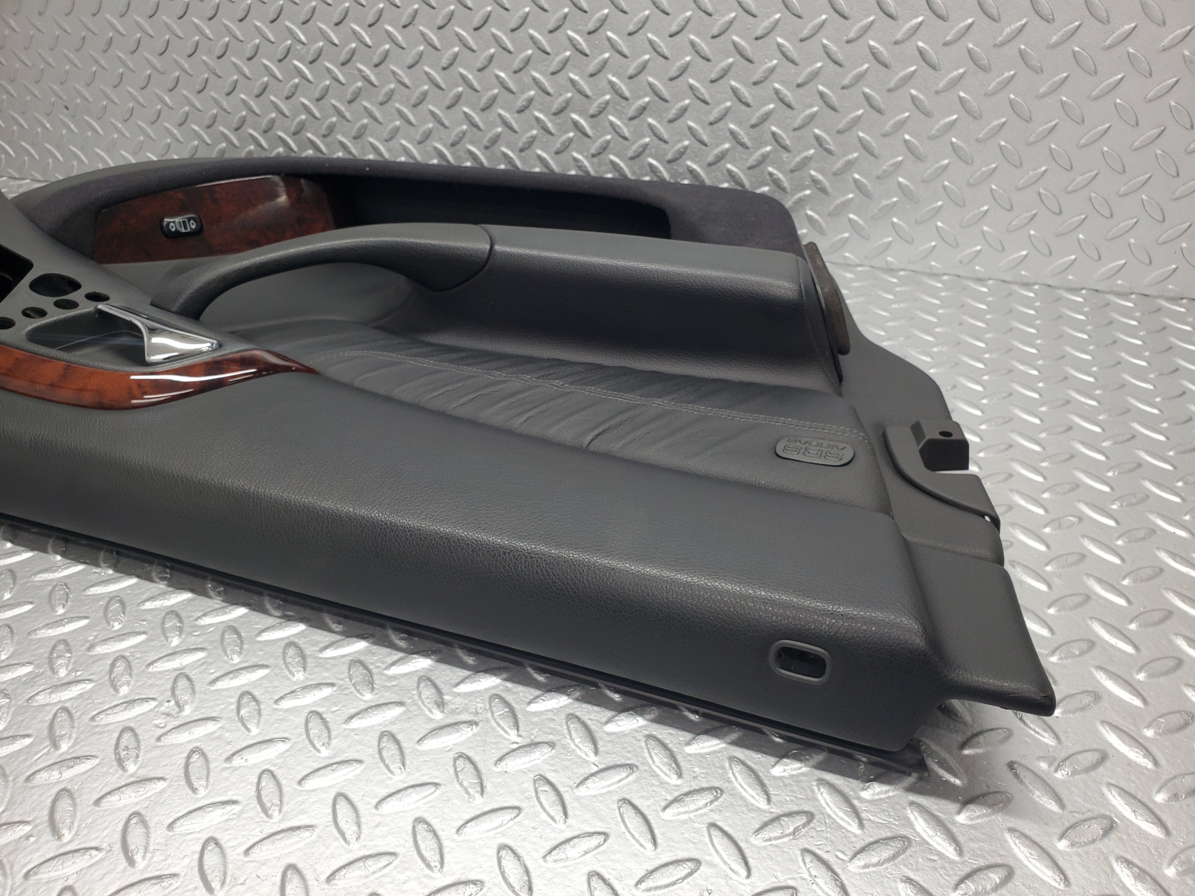 1570 Mercedes-Benz W220 S430 Front Left Door Card 2207200770