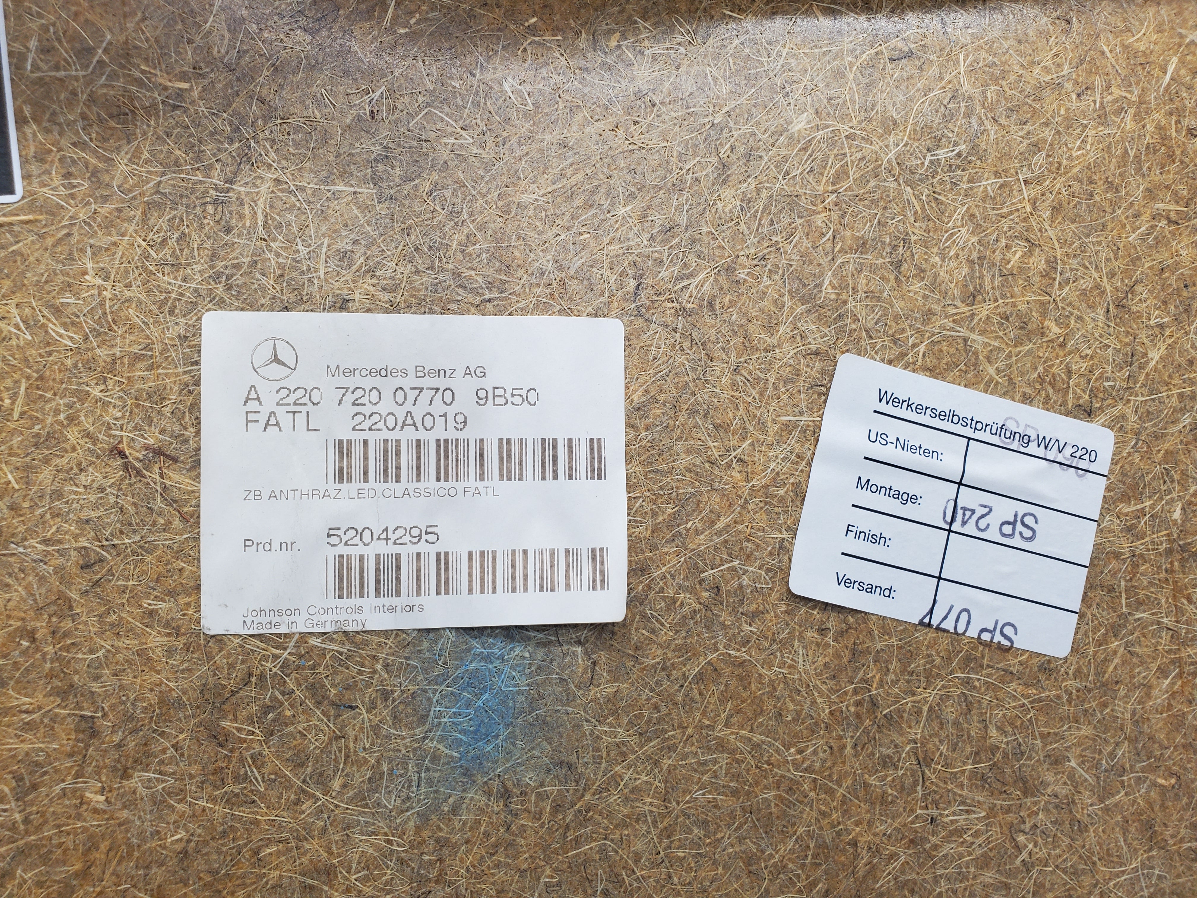 1570 Mercedes-Benz W220 S430 Front Left Door Card 2207200770