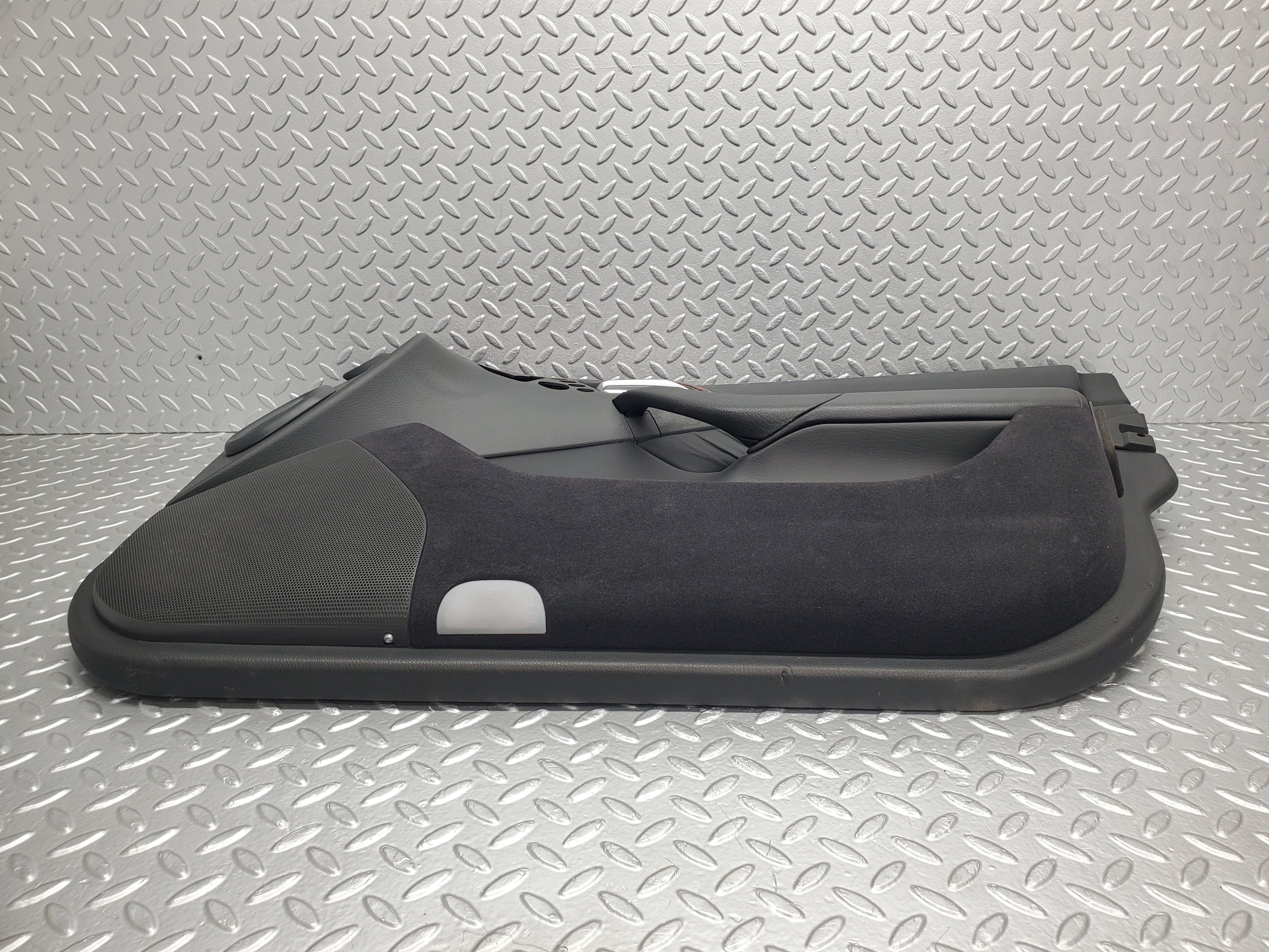 1571 Mercedes-Benz W220 S430 Front Right Door Card 2207200870