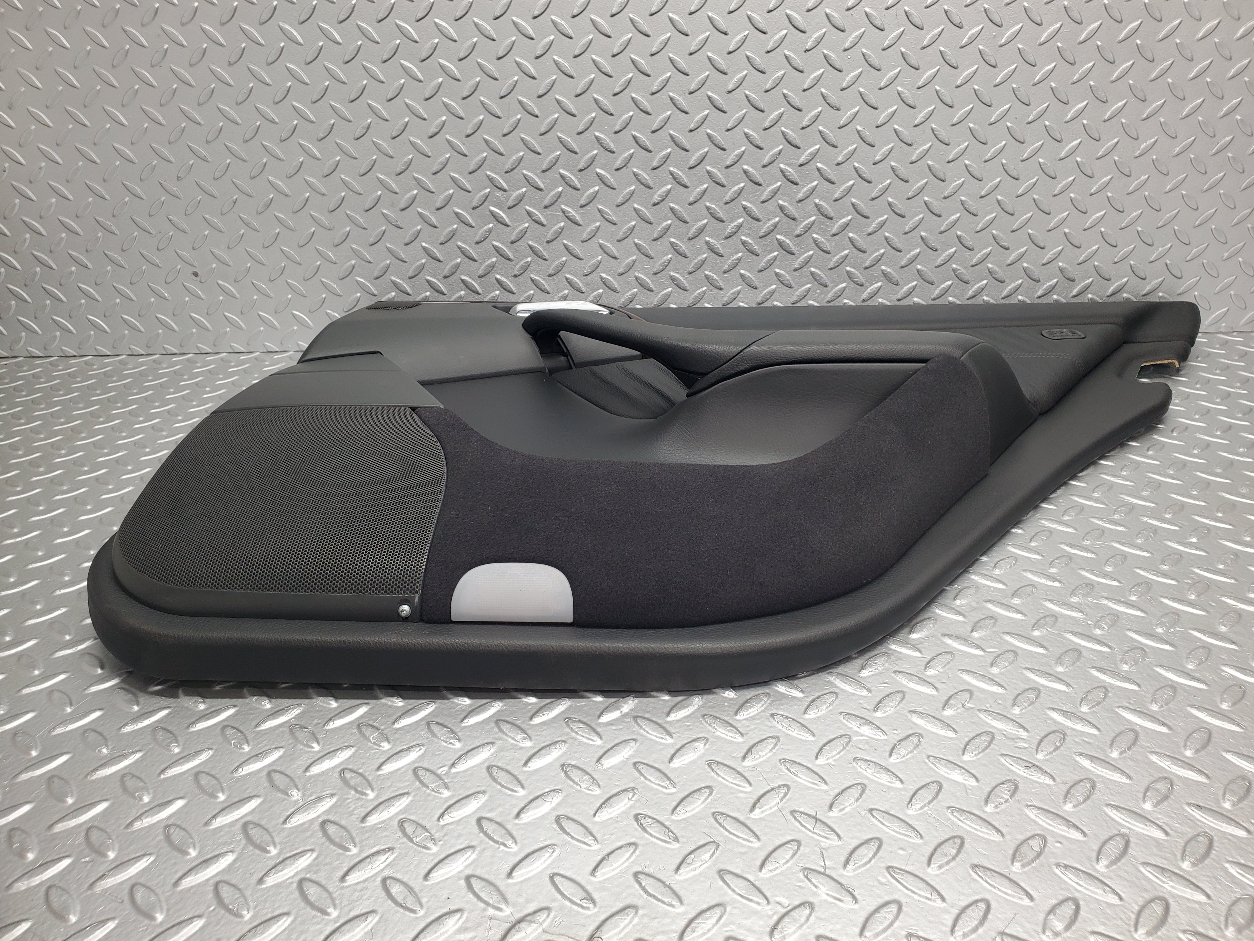 1572 Mercedes-Benz W220 S430 Rear Right Door Card 2207302270