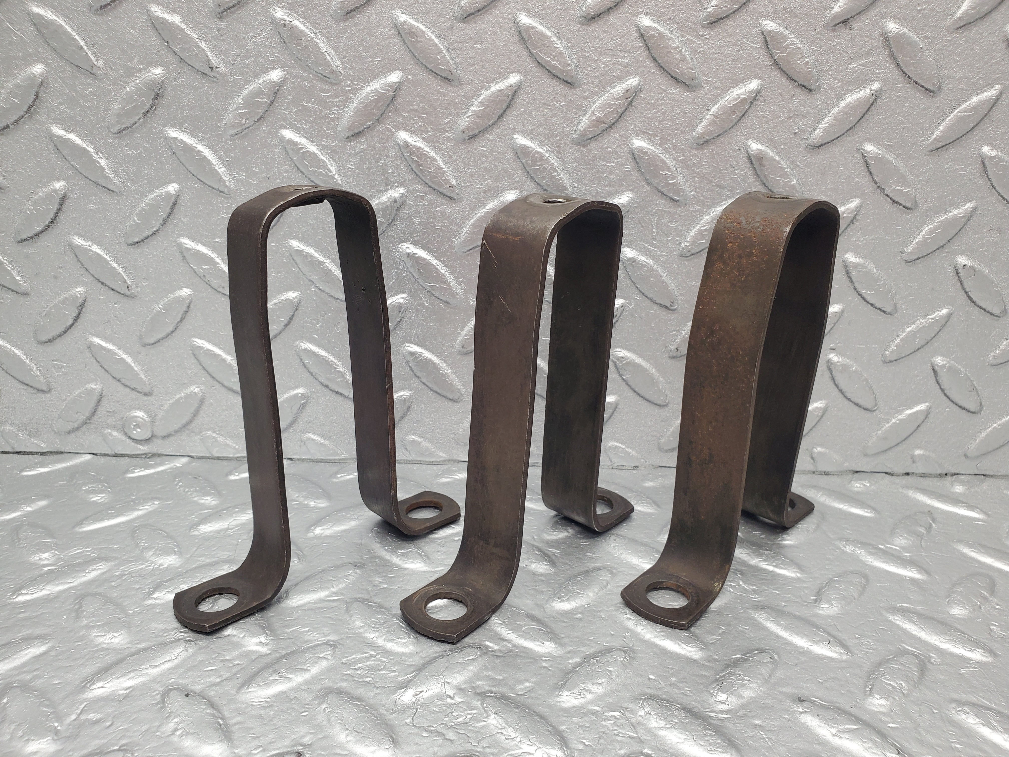 1730 Mercedes-Benz W105 219 Ponton Valve Cover Support