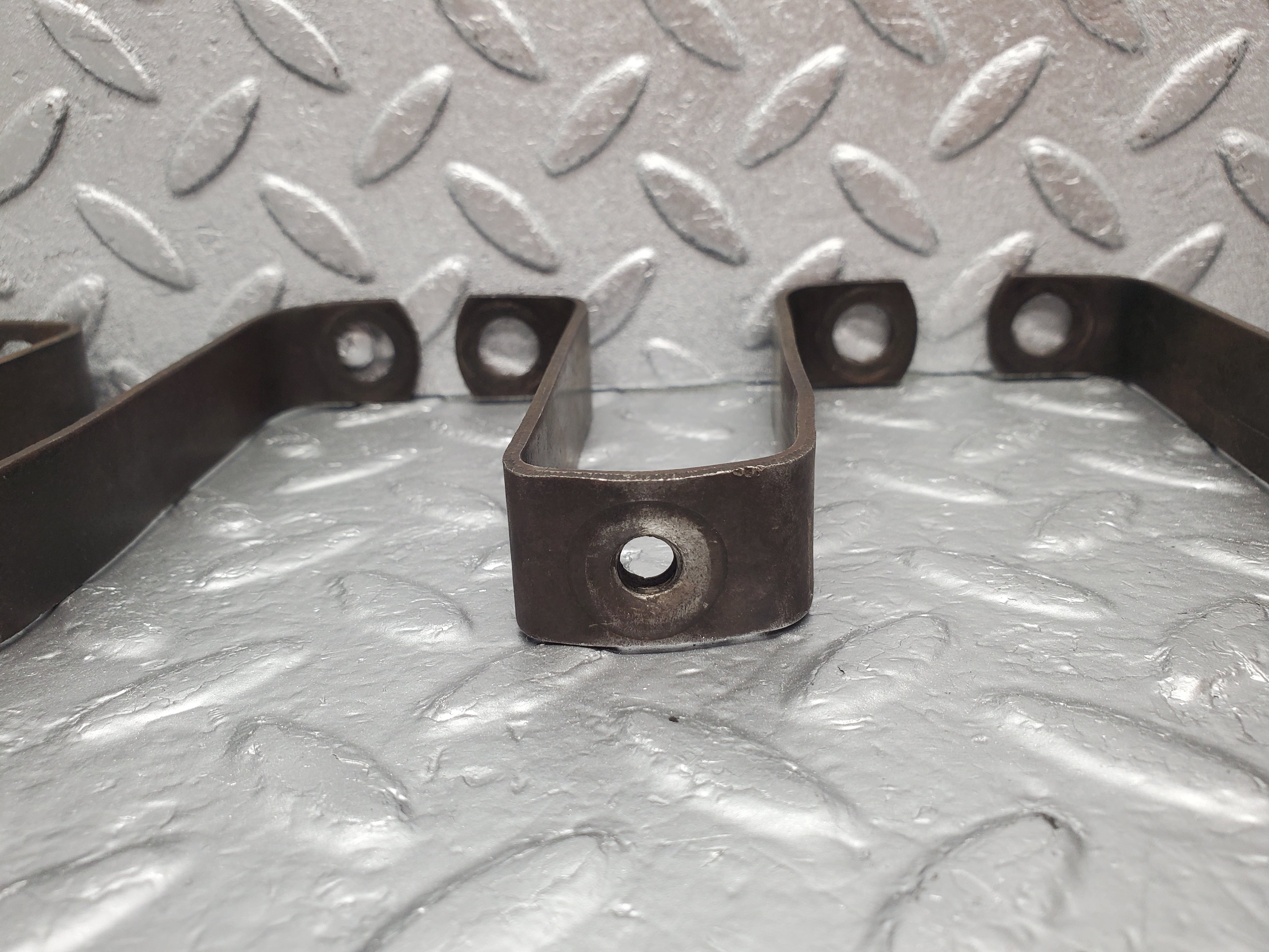 1730 Mercedes-Benz W105 219 Ponton Valve Cover Support