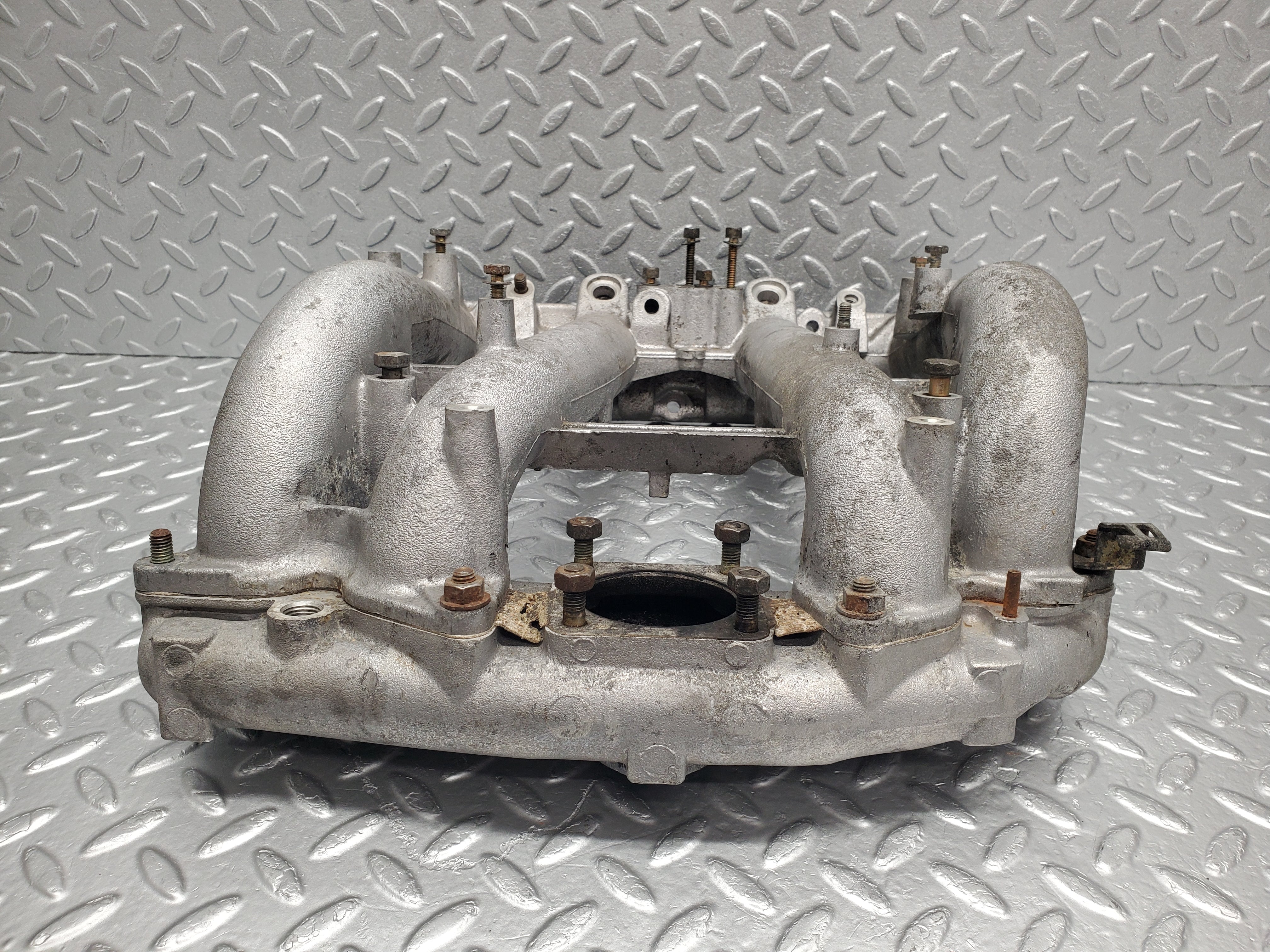 1760 Mercedes-Benz W123 230E Intake Manifold 1021411190