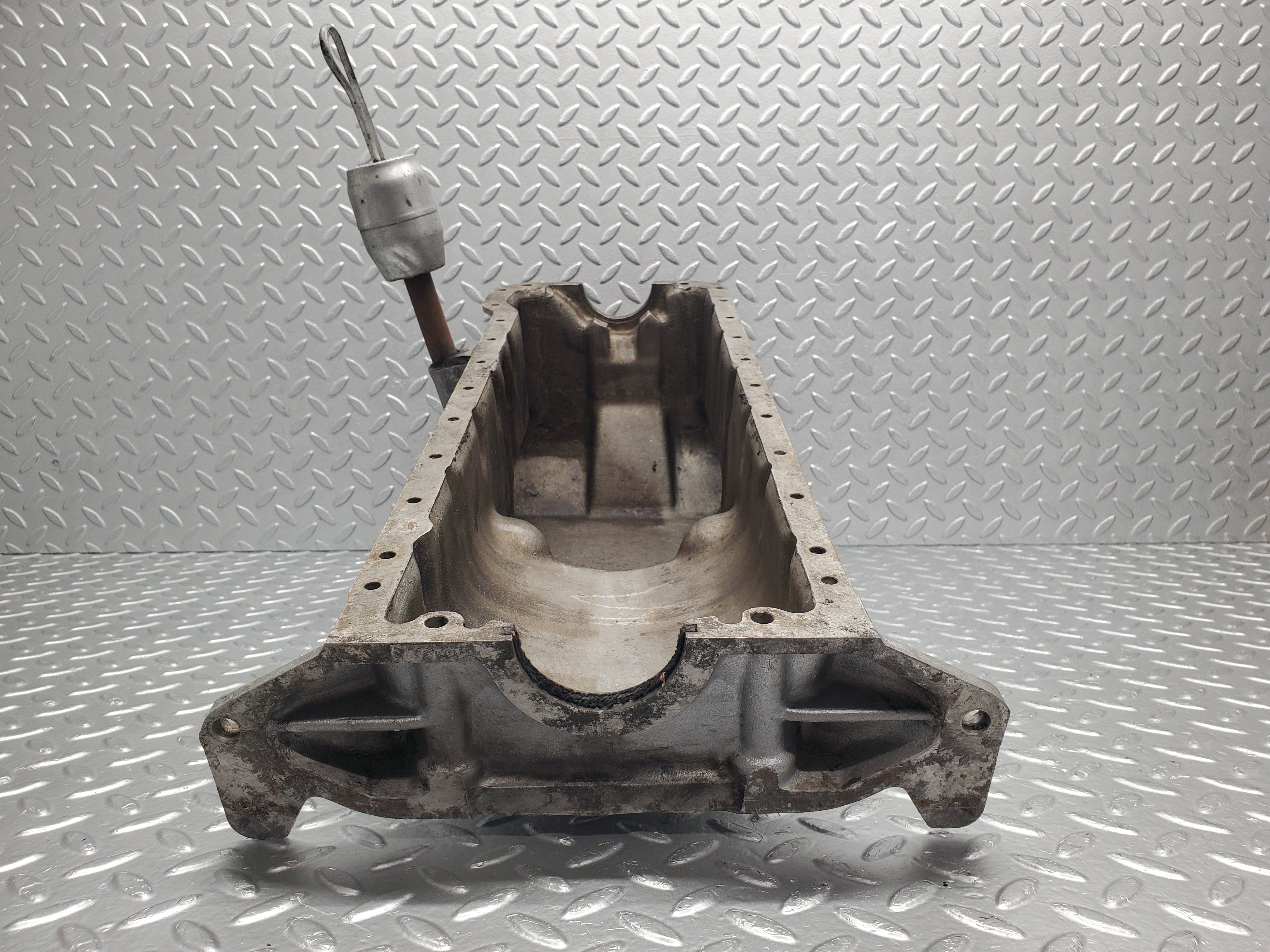 1750 Mercedes-Benz W105 219 Ponton Oil Pan Oil Sump 1270100513