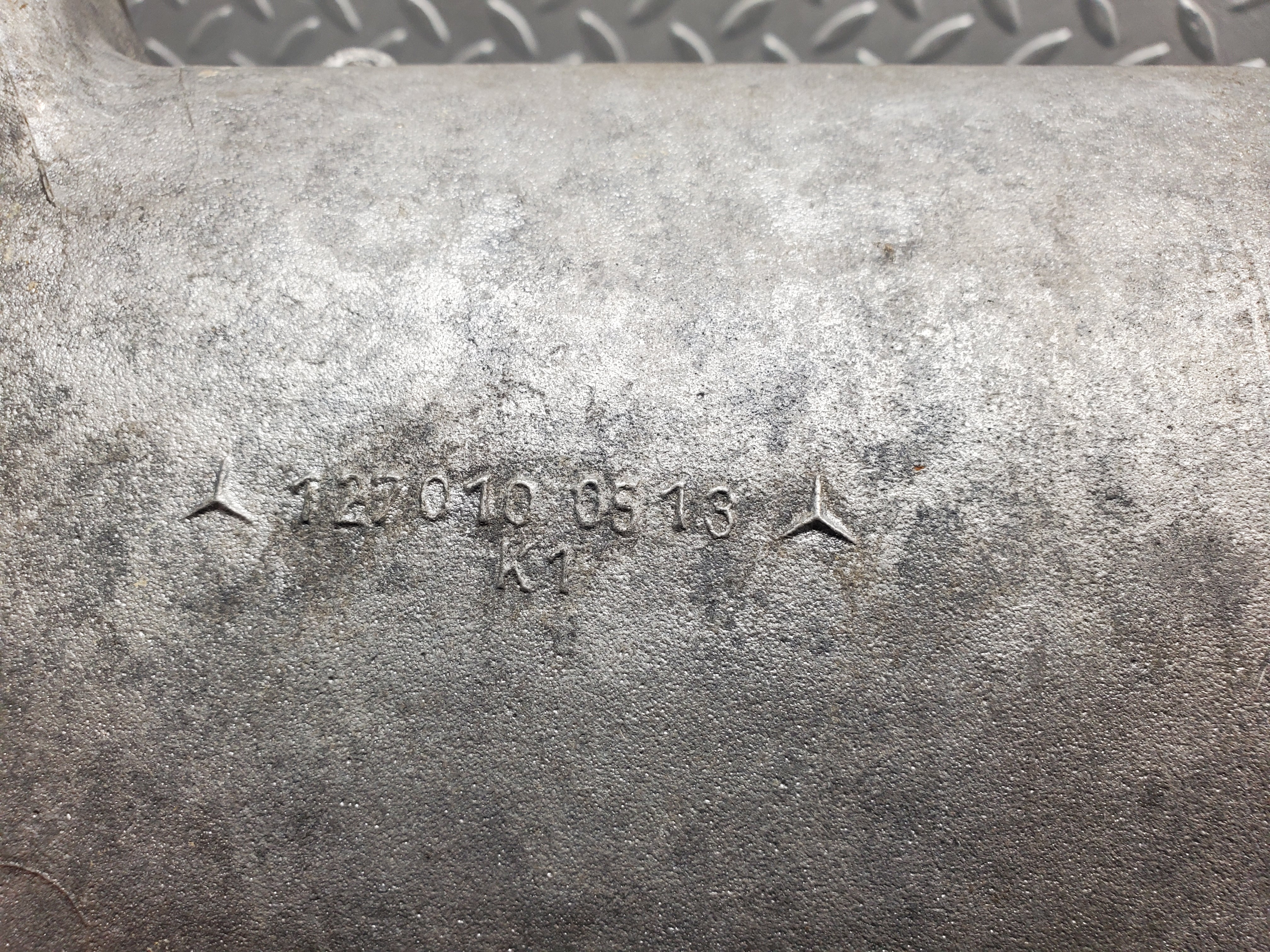 1750 Mercedes-Benz W105 219 Ponton Oil Pan Oil Sump 1270100513