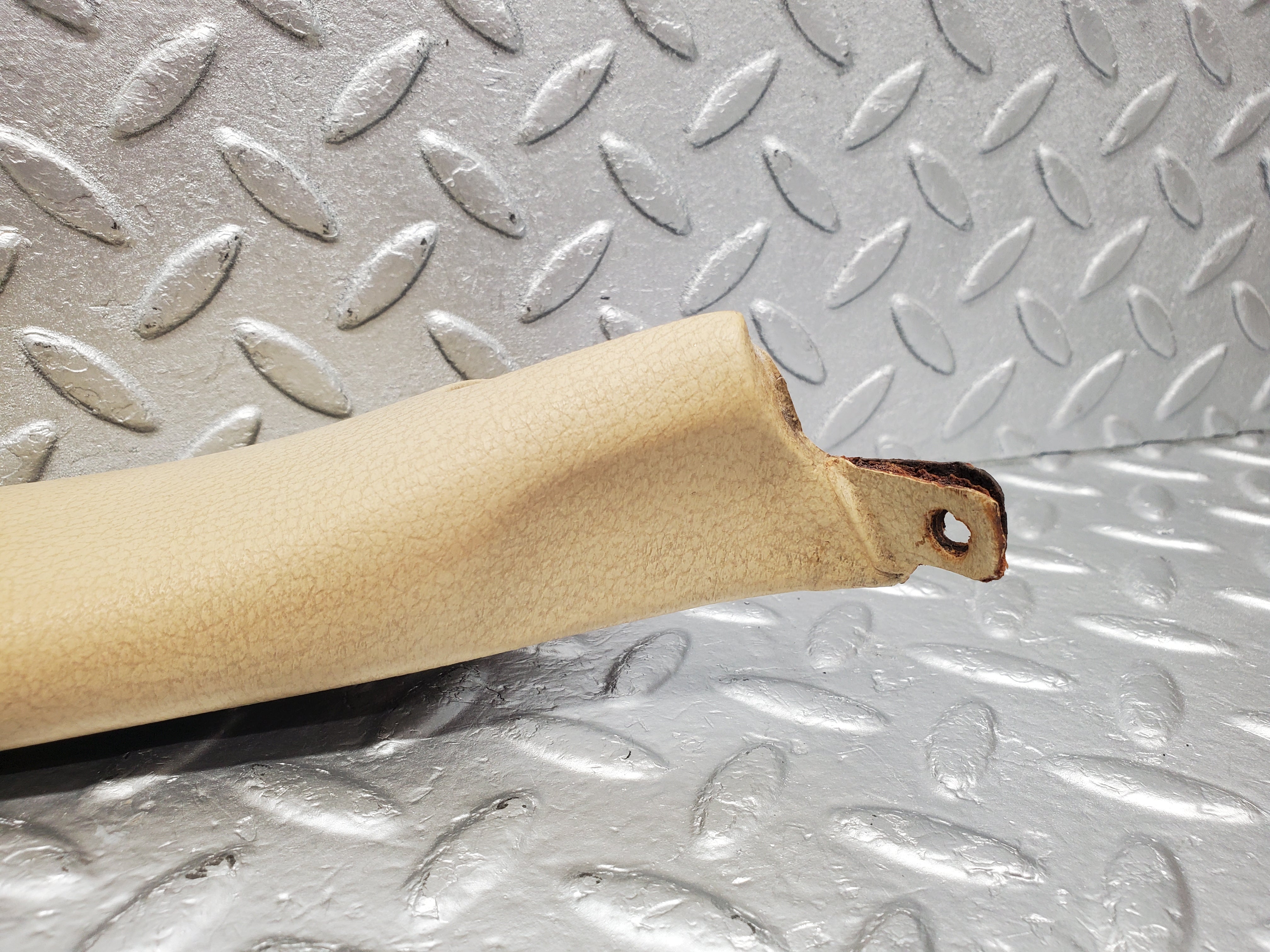 1783 Mercedes-Benz W116 350SE A Pillar Cover Left Side 1166700151