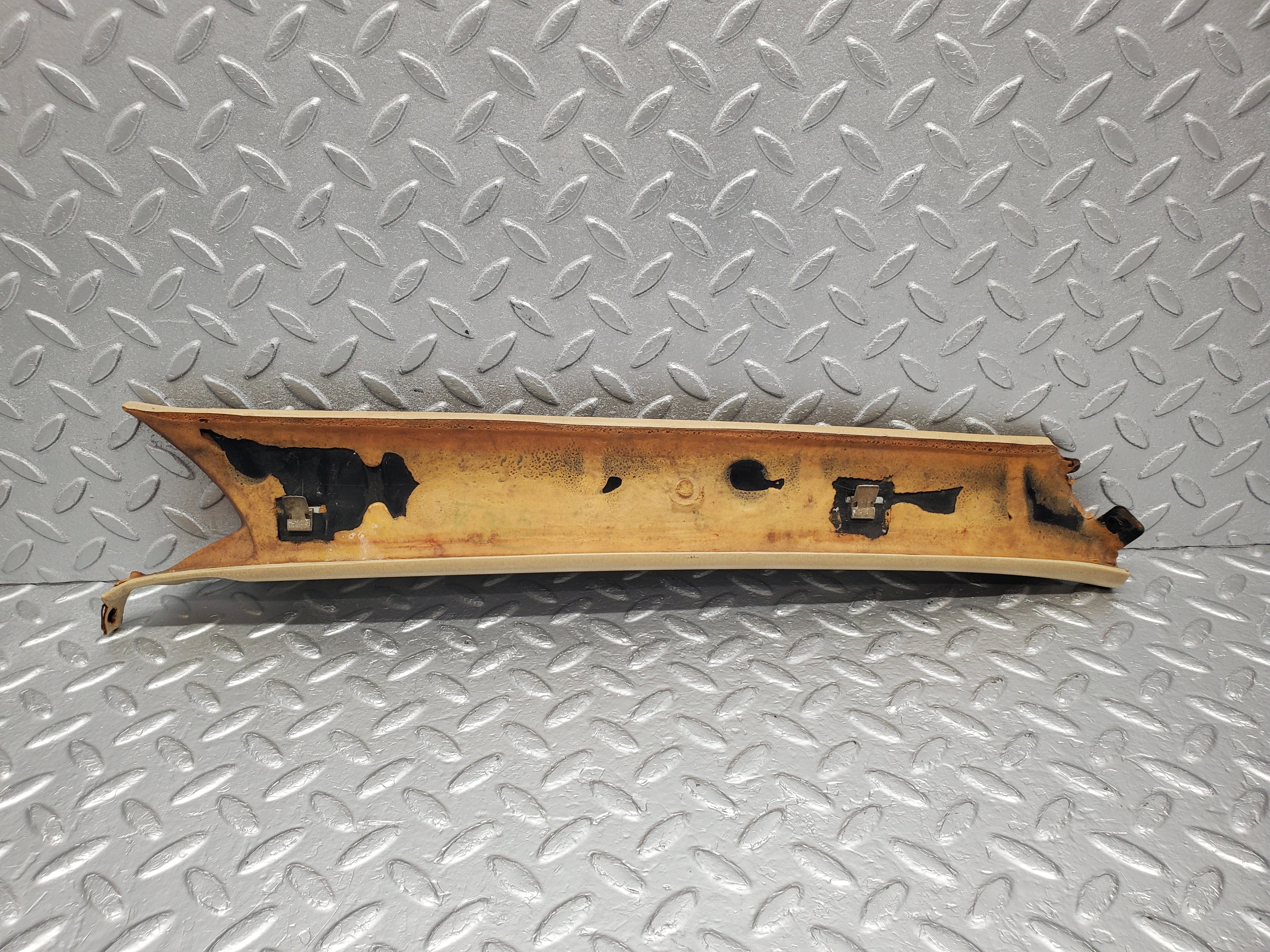 1783 Mercedes-Benz W116 350SE A Pillar Cover Left Side 1166700151