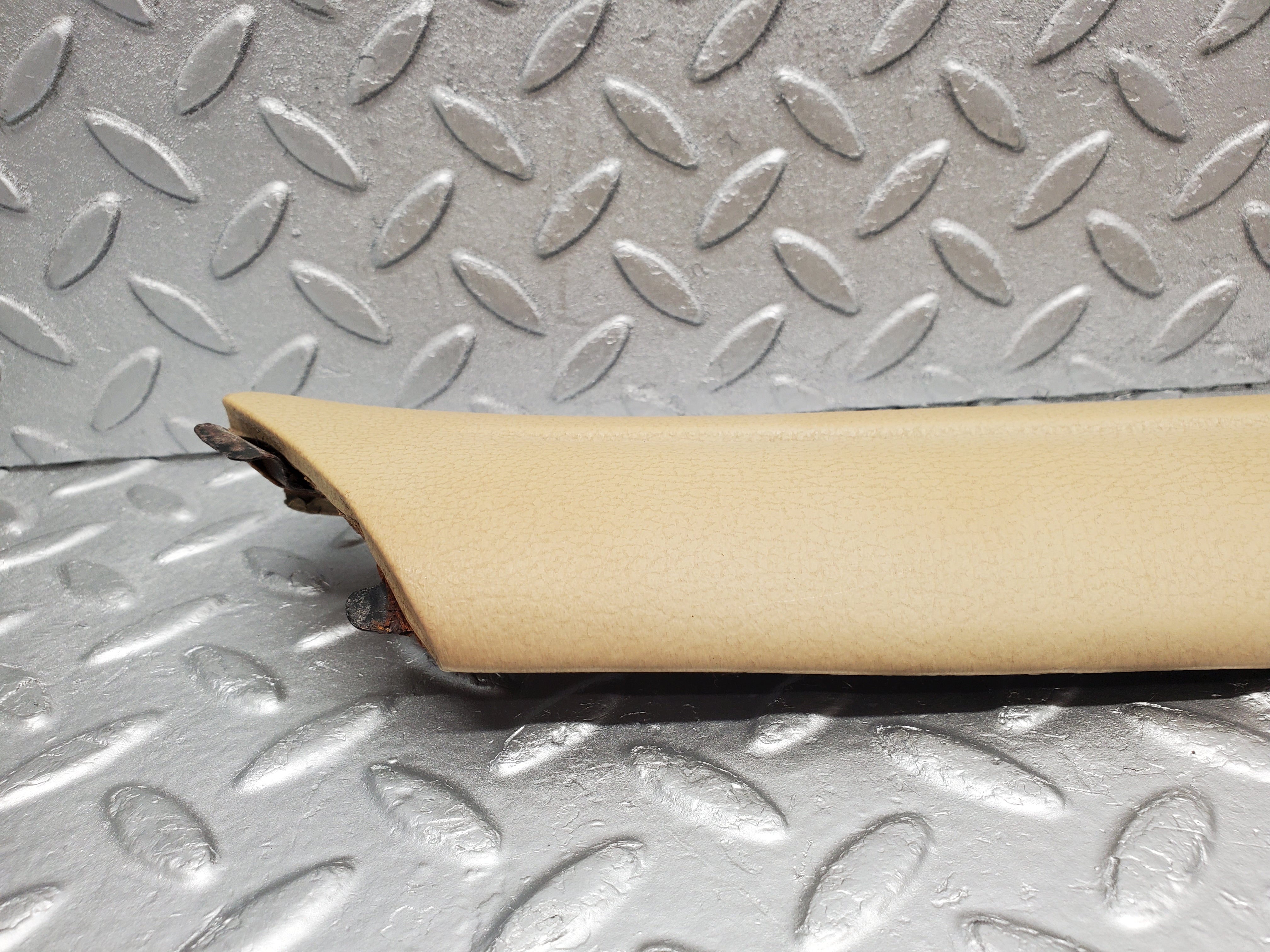 1784 Mercedes-Benz W116 350SE A Pillar Cover Right Side 1166700251