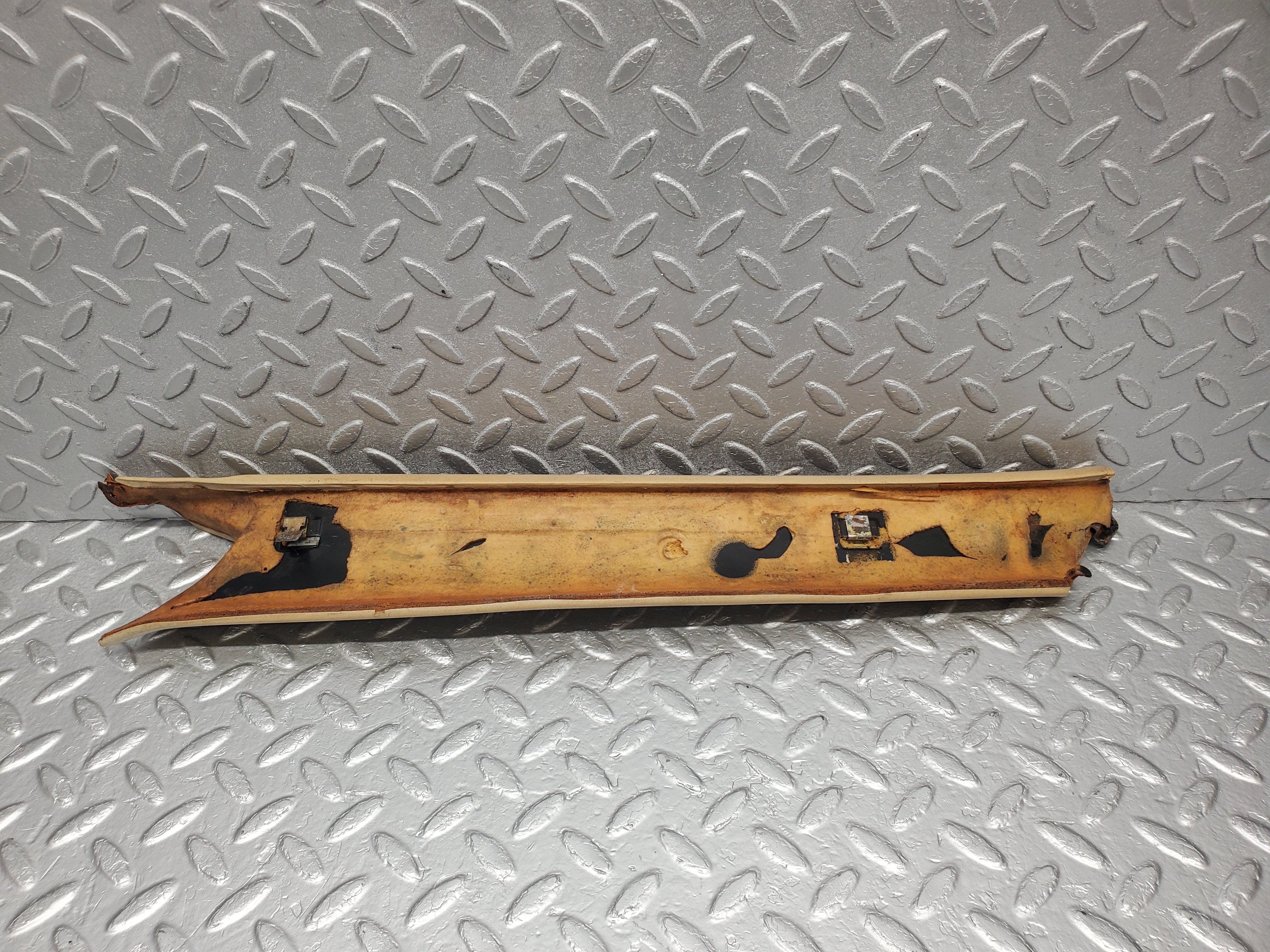 1784 Mercedes-Benz W116 350SE A Pillar Cover Right Side 1166700251