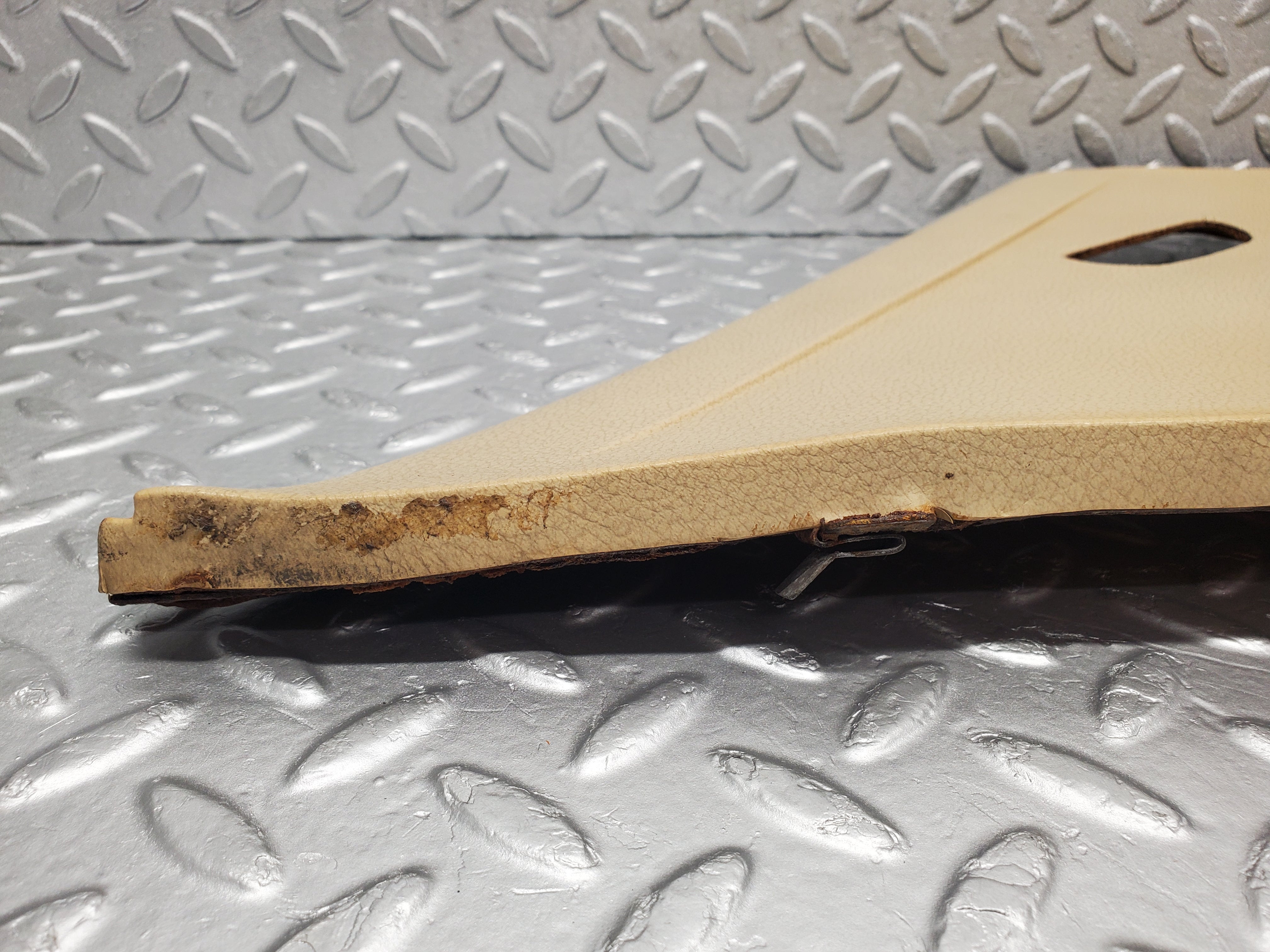 1785 Mercedes-Benz W116 350SE C Pillar Panel Trim Left