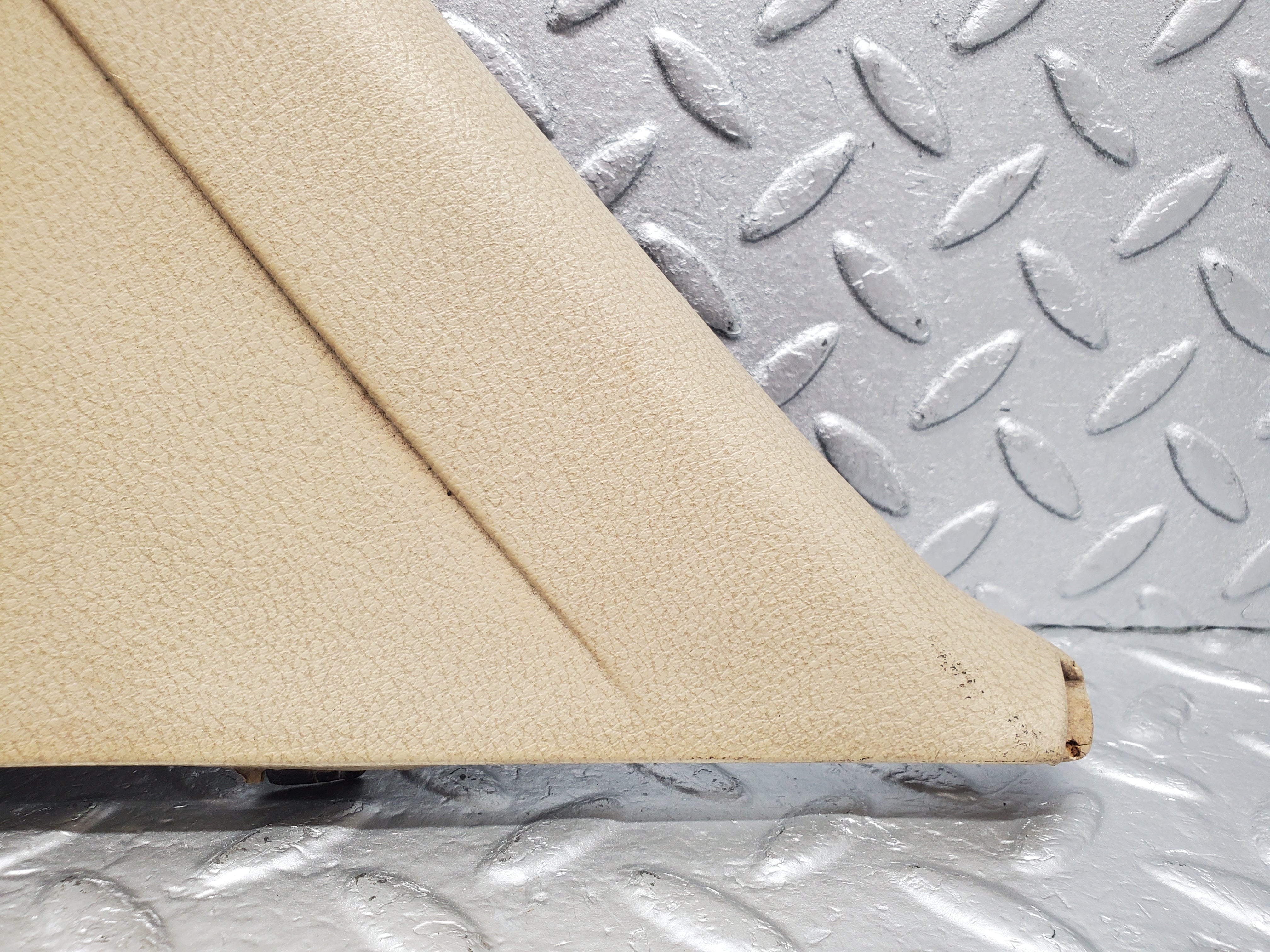 1786 Mercedes-Benz W116 350SE C Pillar Panel Trim Right