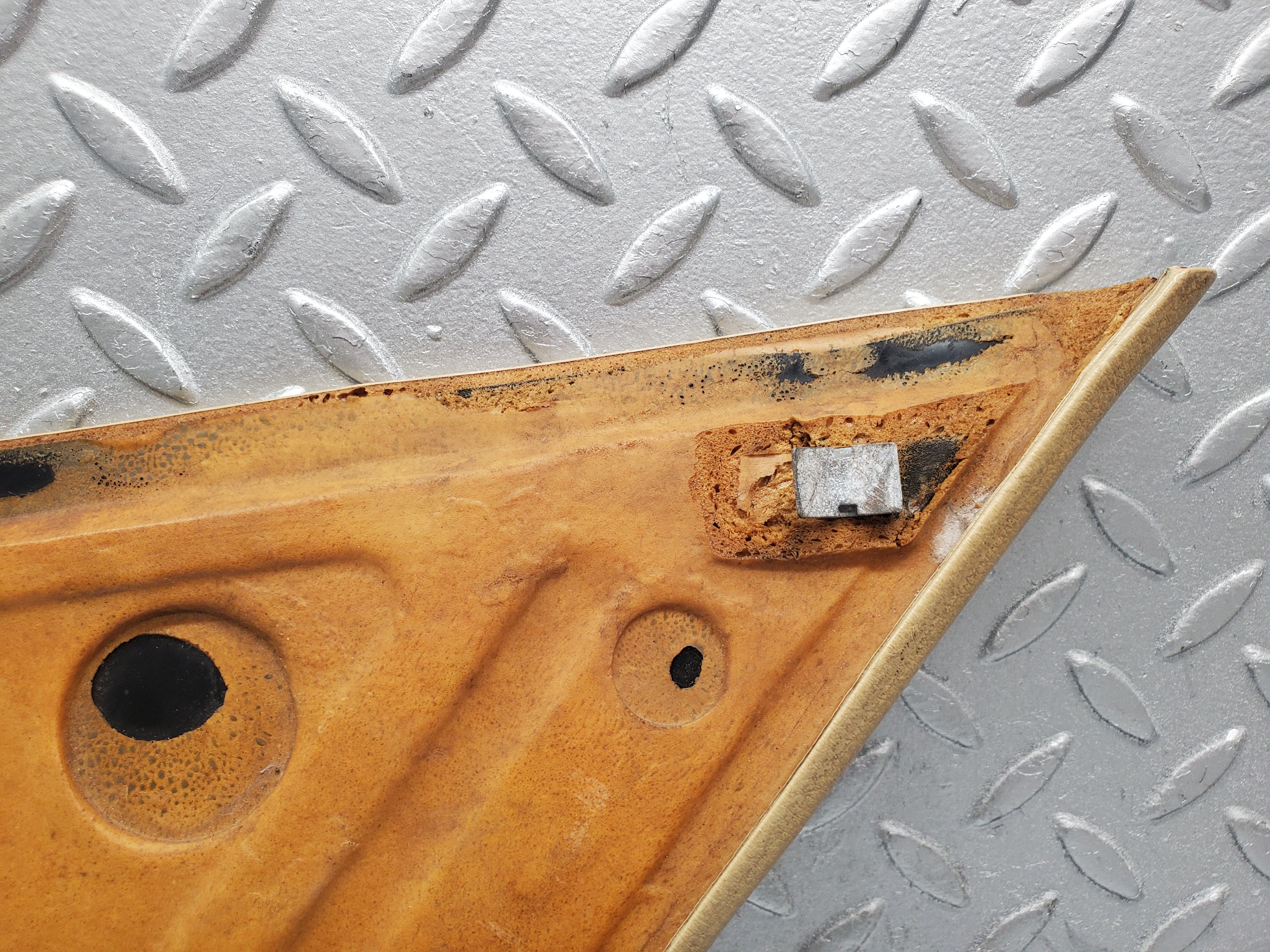 1786 Mercedes-Benz W116 350SE C Pillar Panel Trim Right