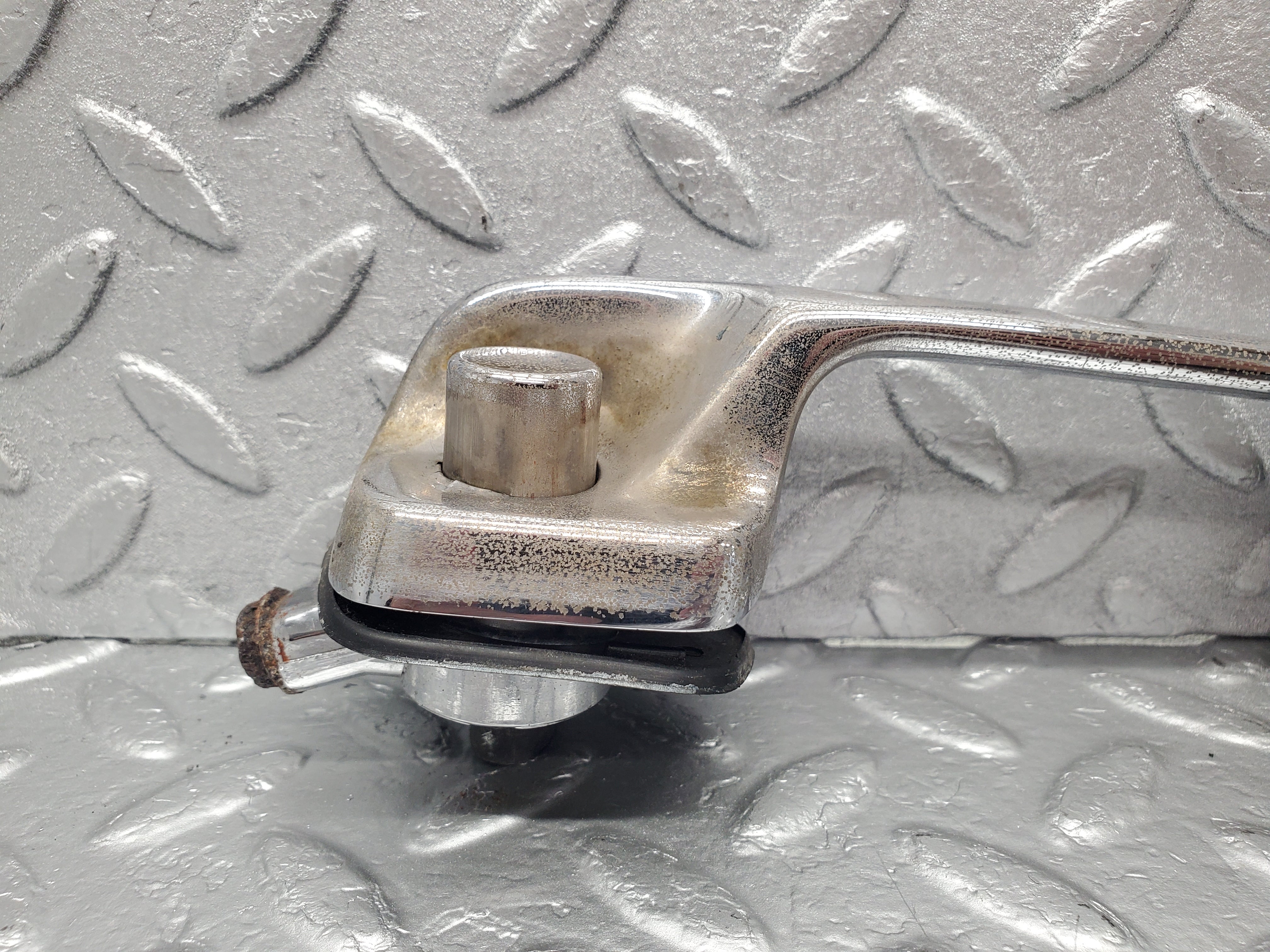 1791 Mercedes-Benz W108 280SE Door Handle Rear Right 1087661202