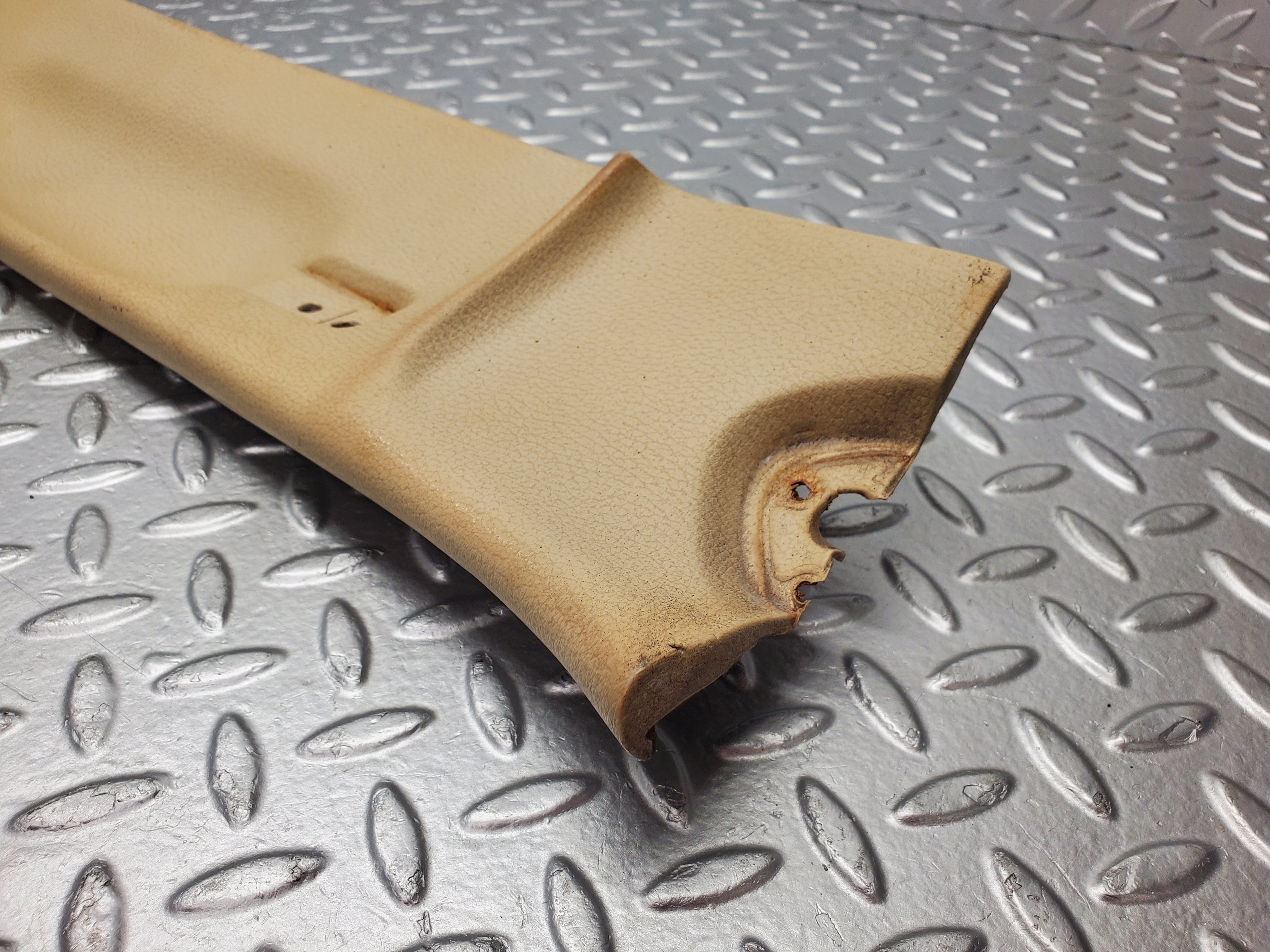 1794 Mercedes-Benz W116 350SE Headlining Roof Panel Left Side