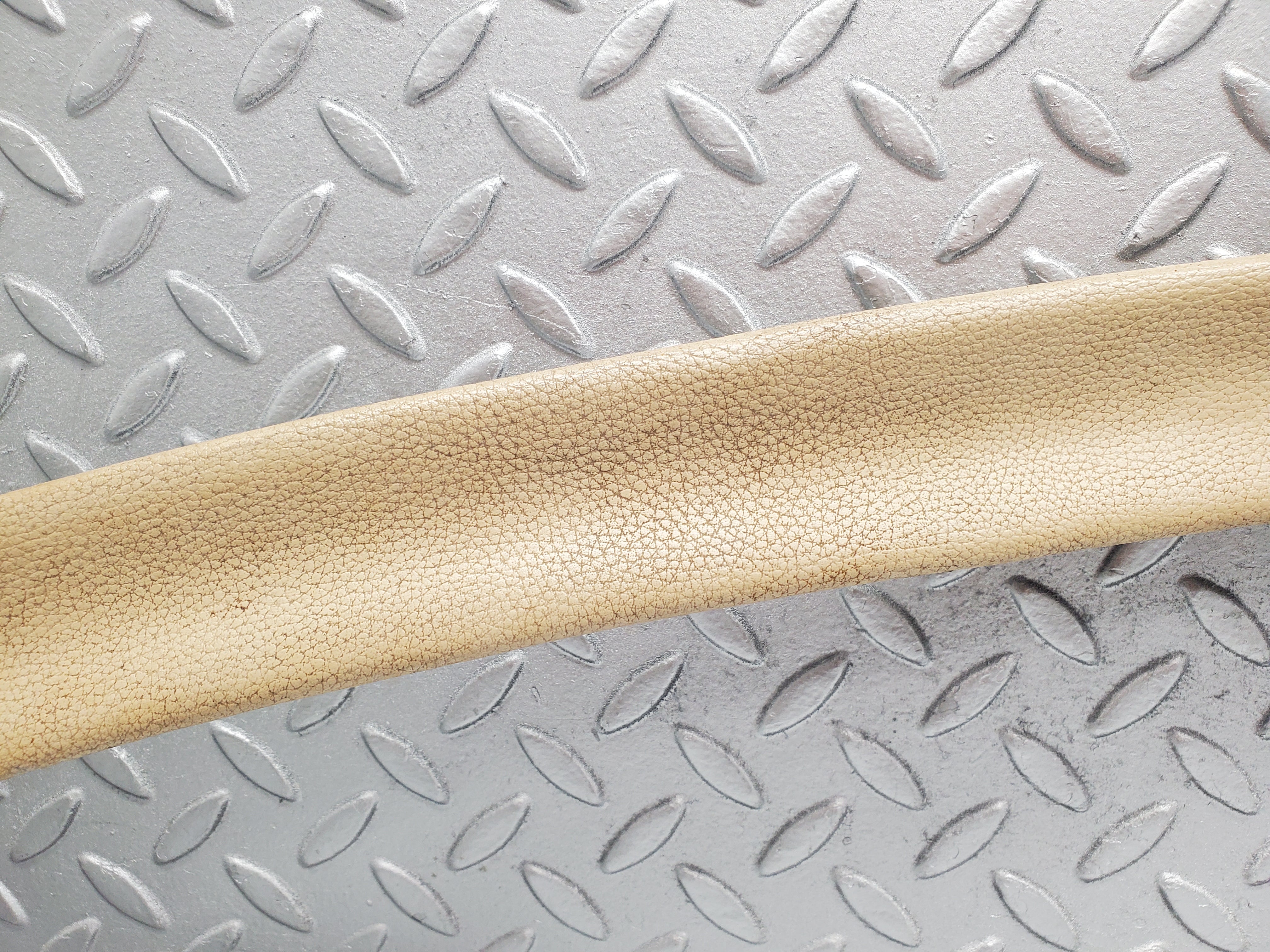 1795 Mercedes-Benz W116 350SE Rear Windscreen Inner Trim