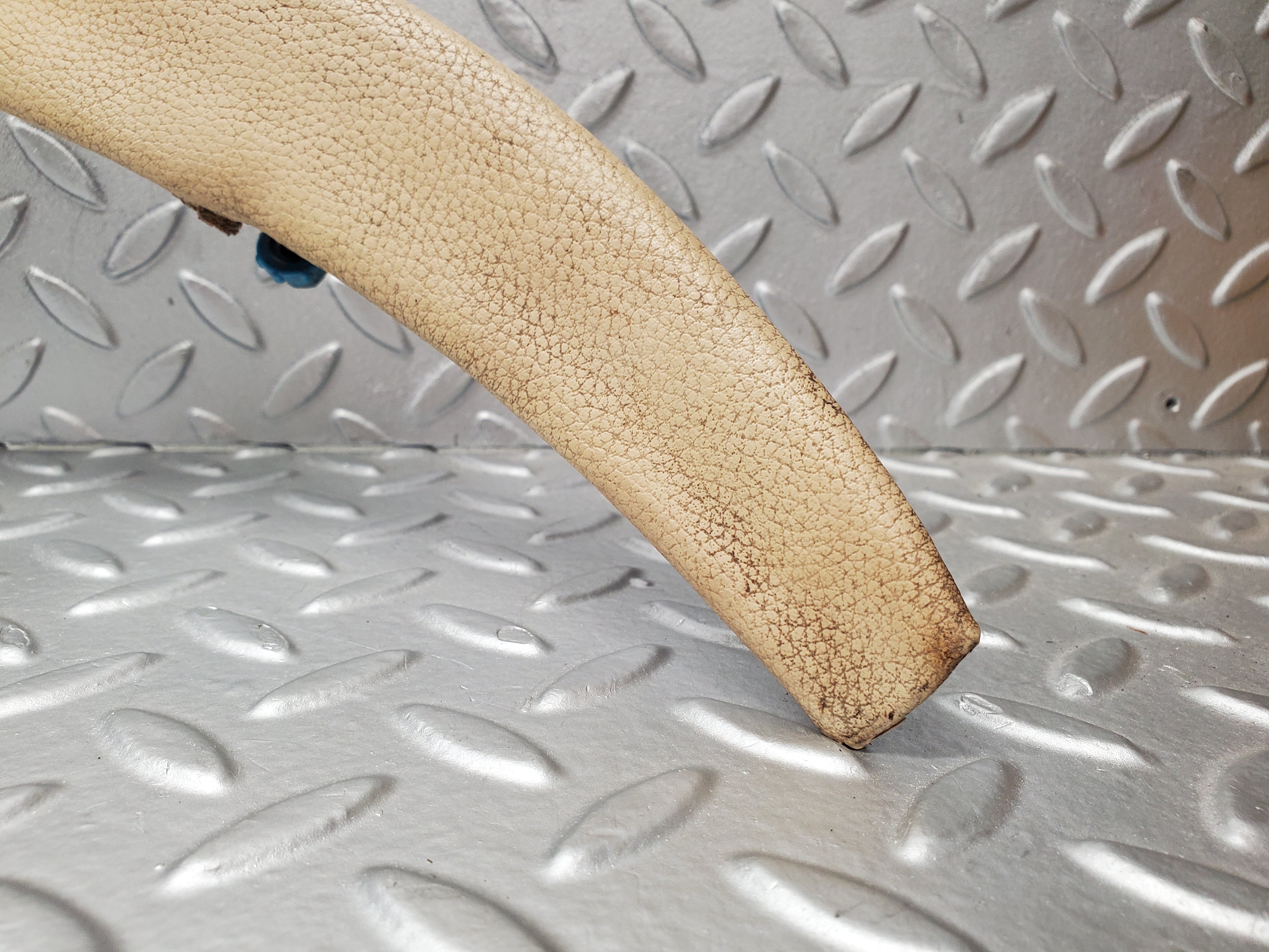 1795 Mercedes-Benz W116 350SE Rear Windscreen Inner Trim