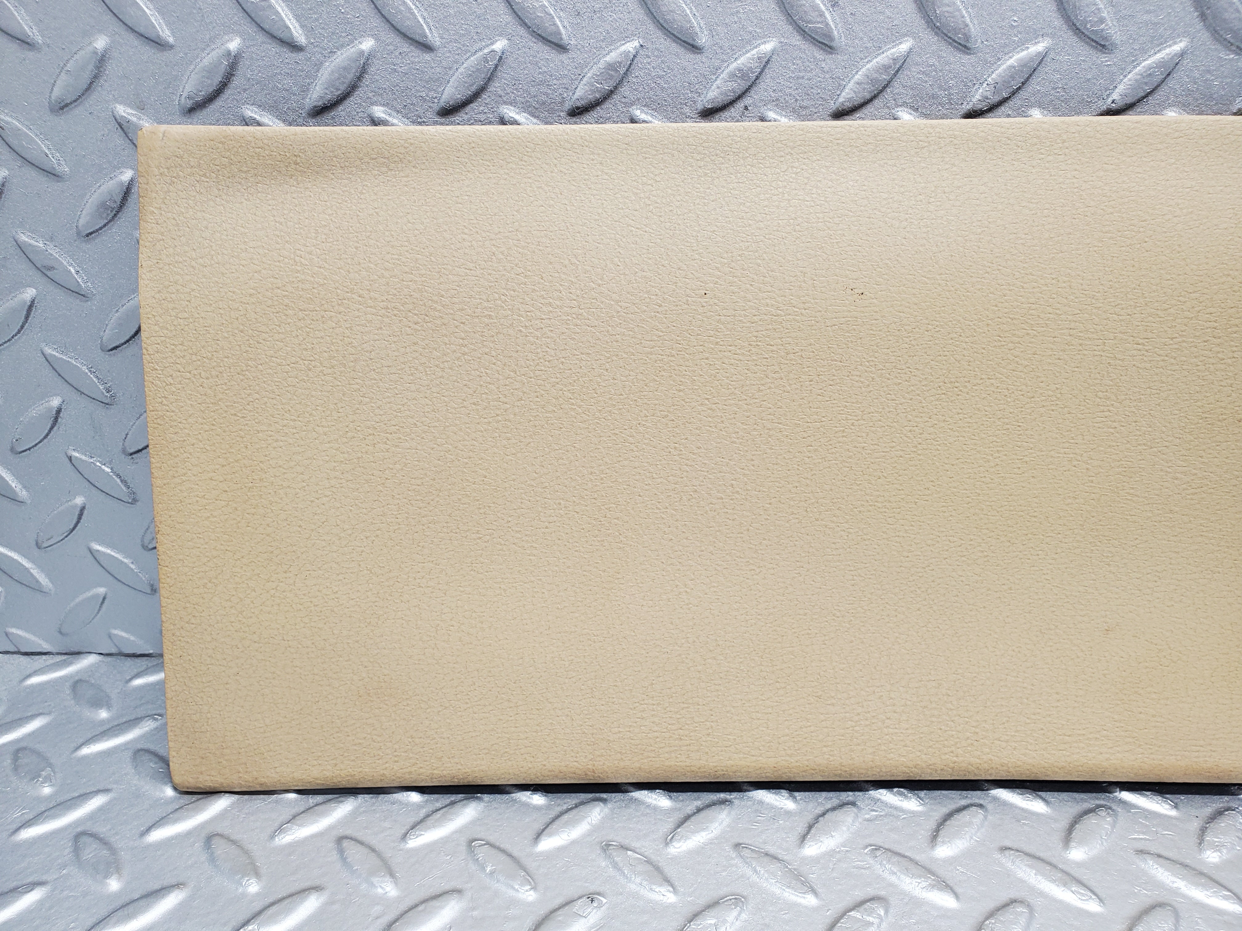 1796 Mercedes-Benz W116 350SE Rear Headlining Roof Panel Beige