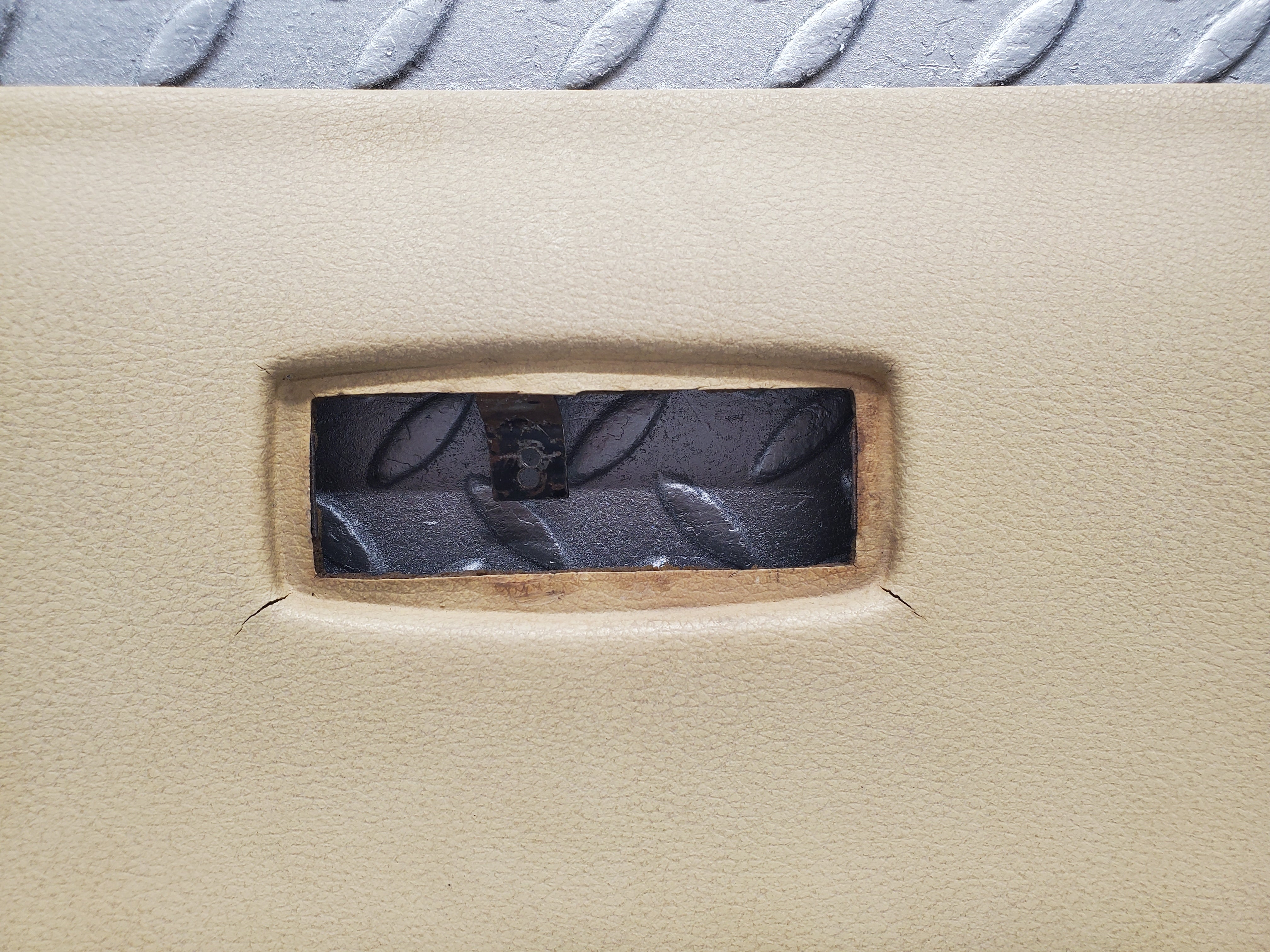 1796 Mercedes-Benz W116 350SE Rear Headlining Roof Panel Beige