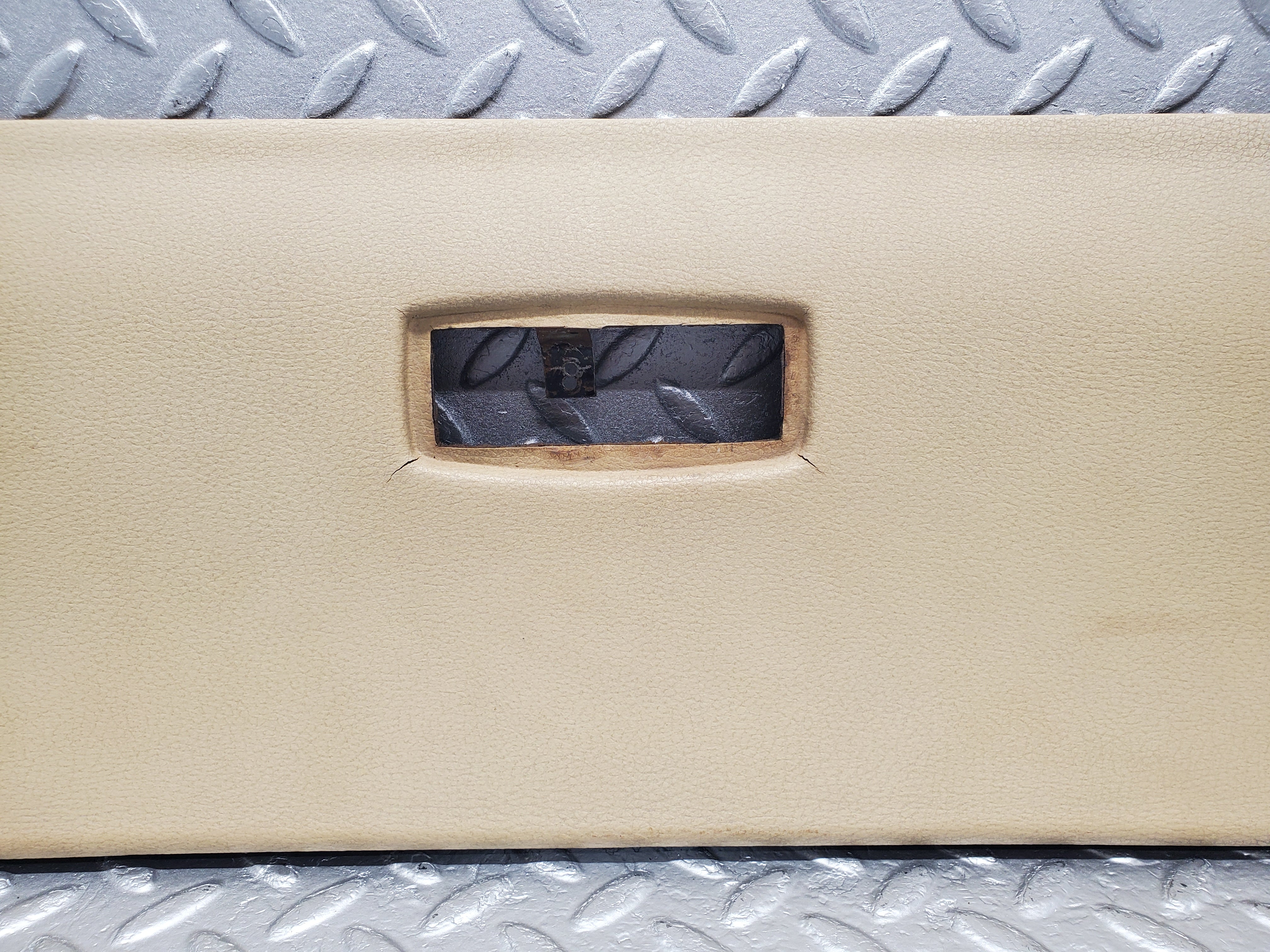 1796 Mercedes-Benz W116 350SE Rear Headlining Roof Panel Beige