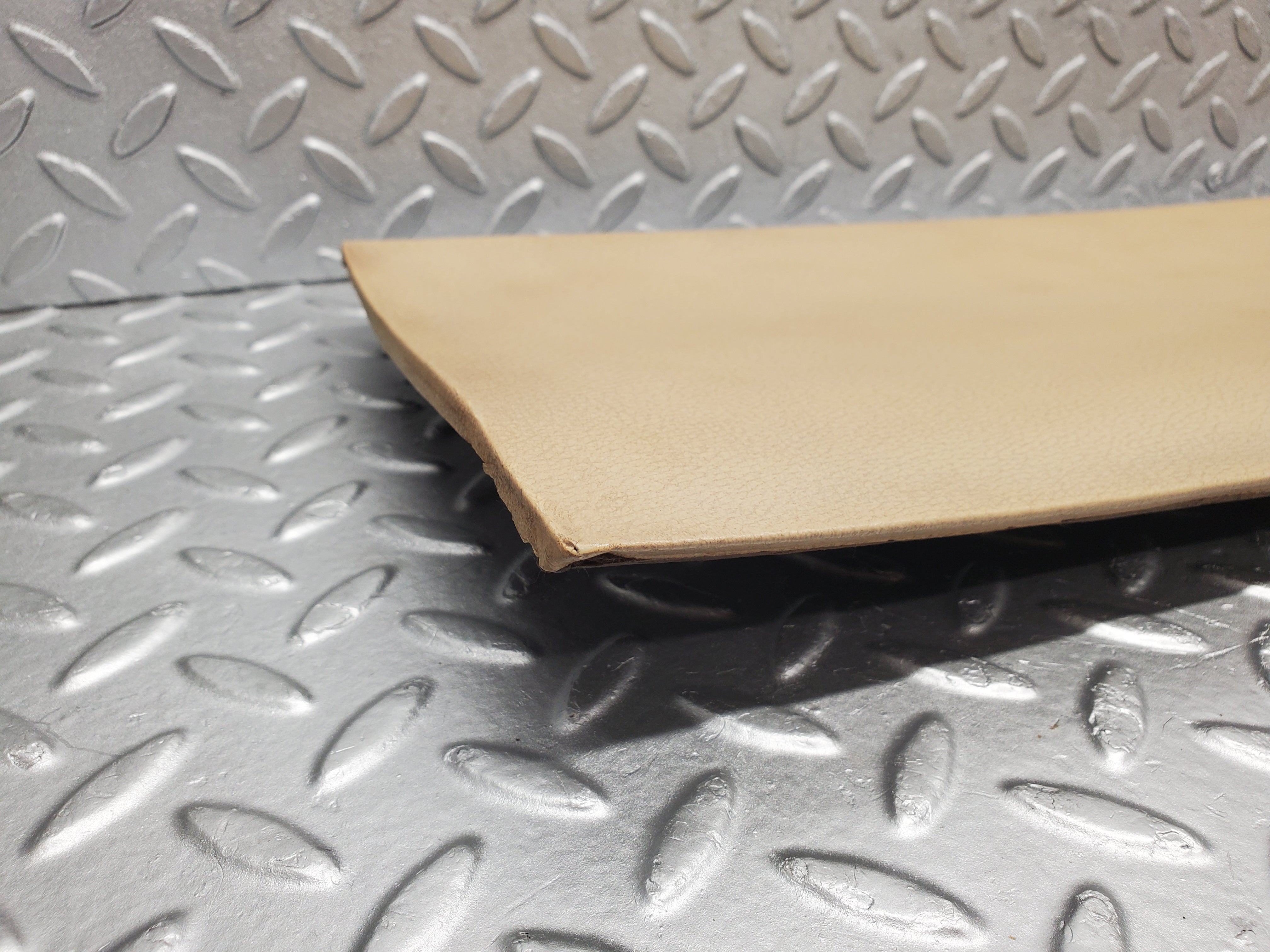 1796 Mercedes-Benz W116 350SE Rear Headlining Roof Panel Beige