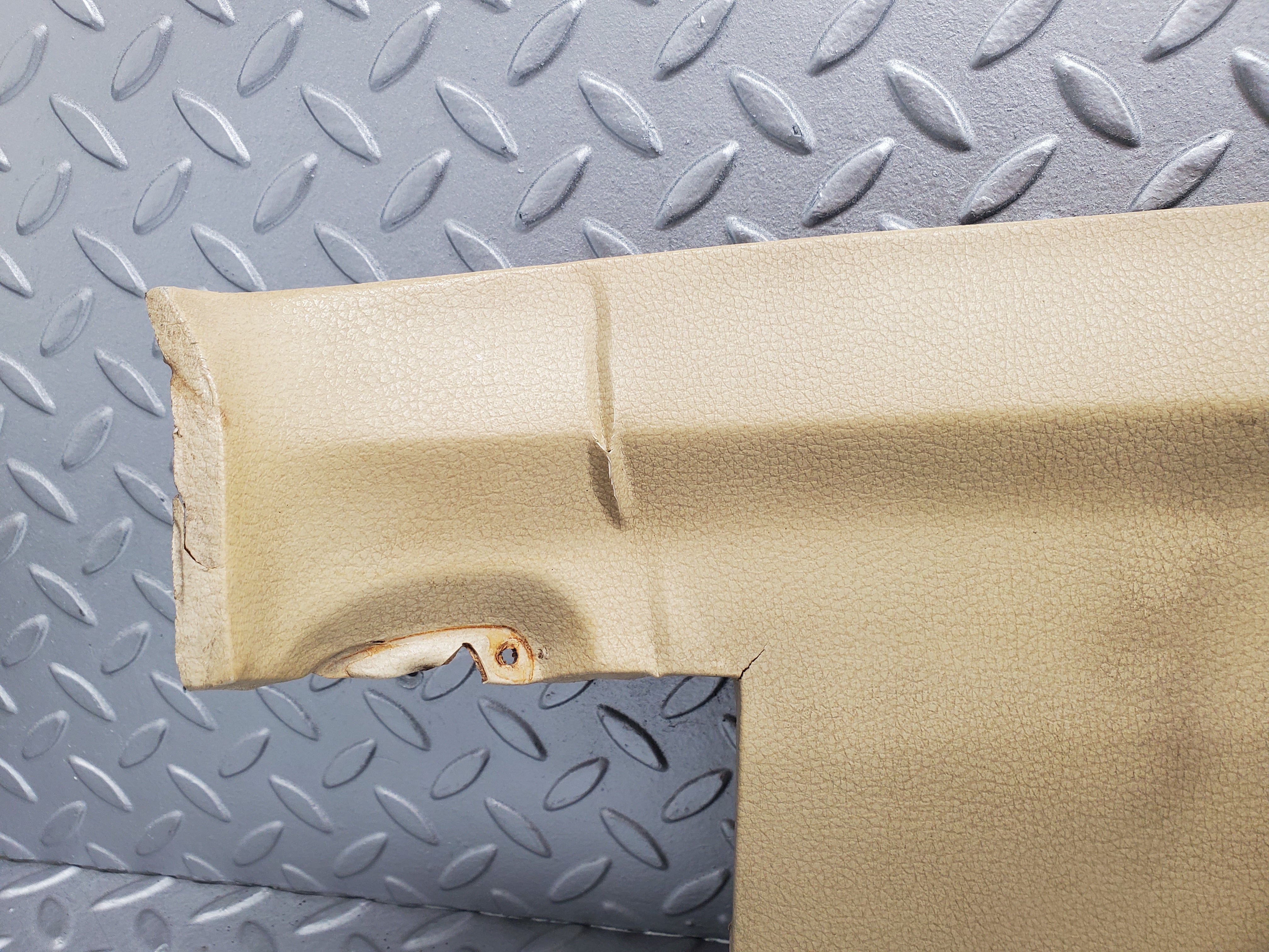 1797 Mercedes-Benz W116 350SE Headlining Roof Panel Front